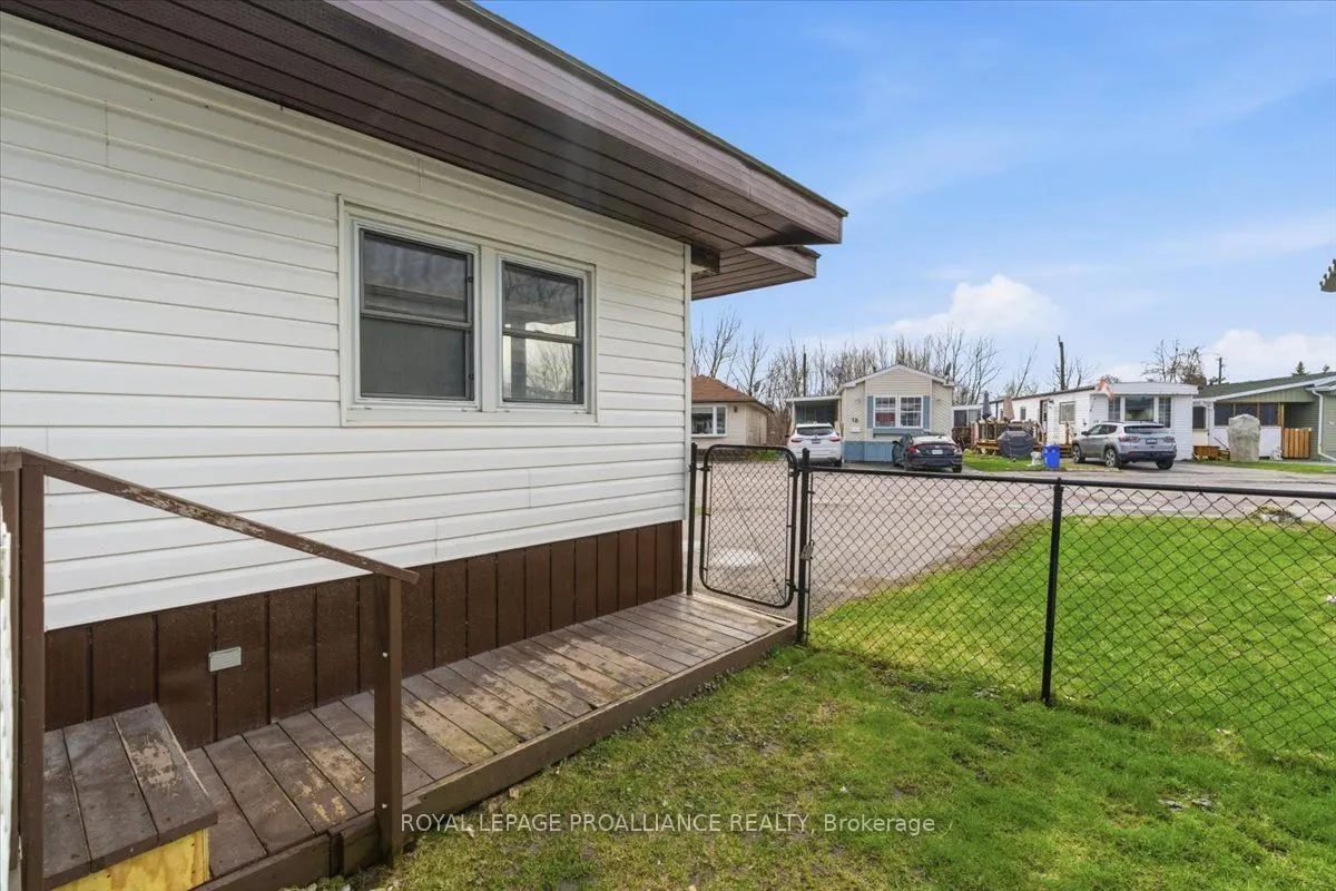 311 Dundas Street E #47