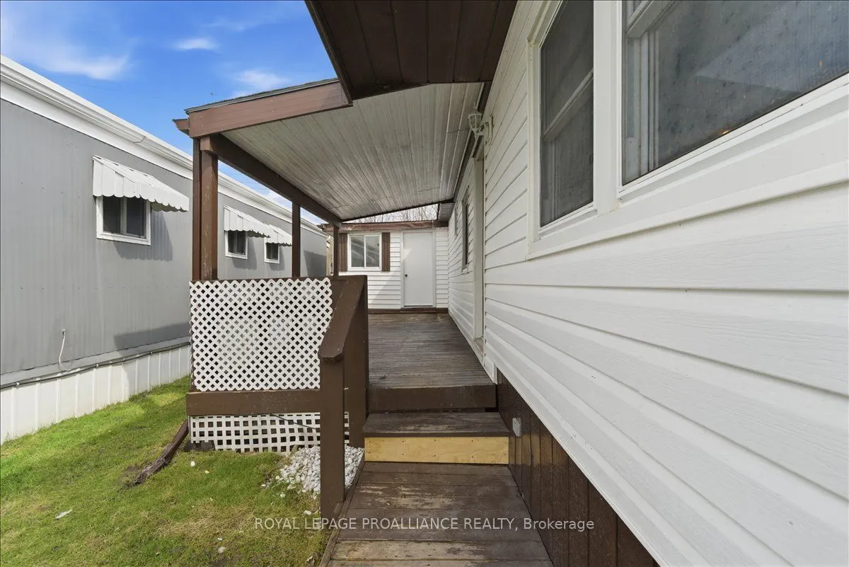 311 Dundas Street E #47