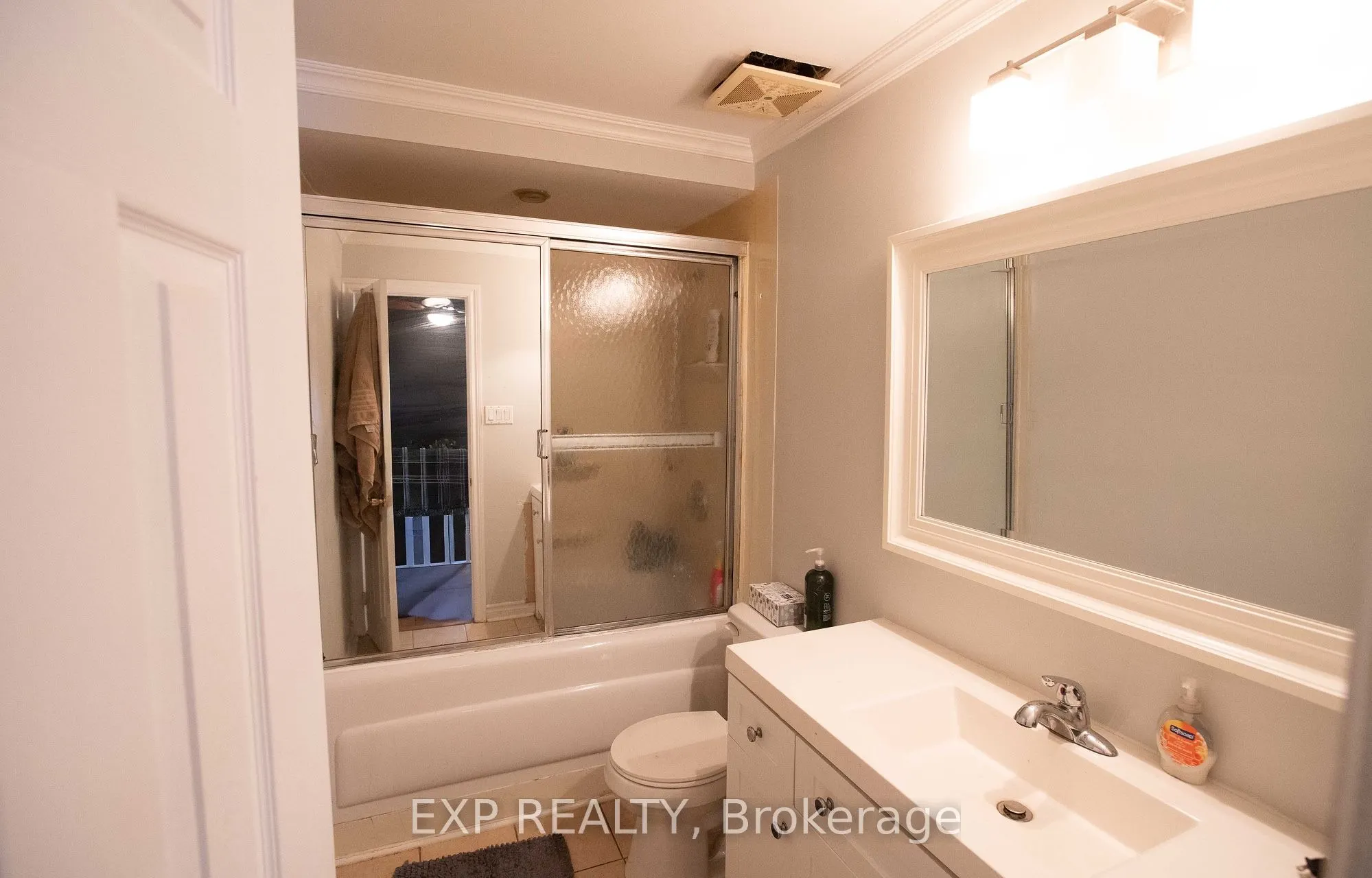 1108 Grenoble Crescent