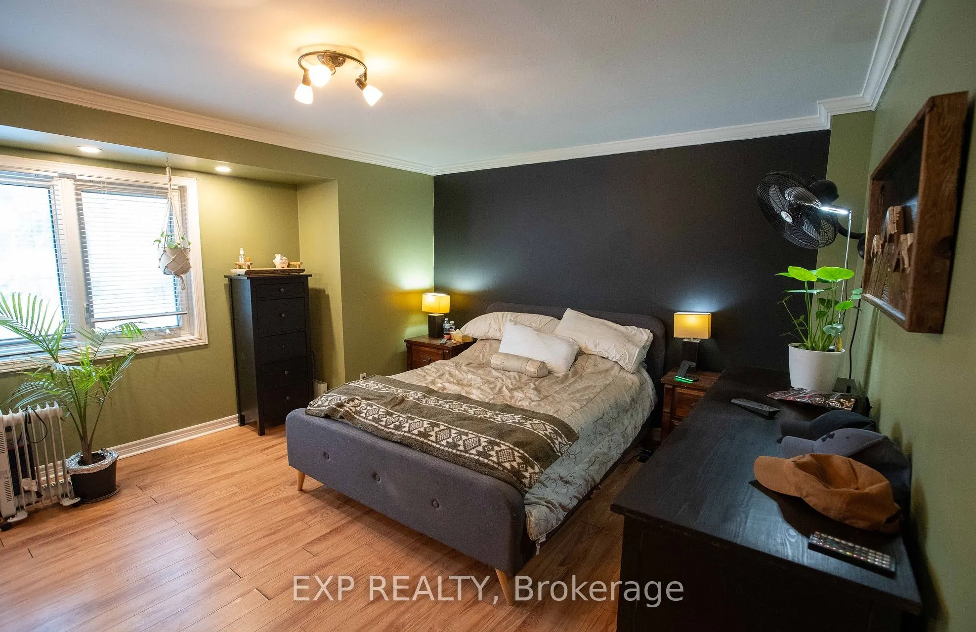 1108 Grenoble Crescent