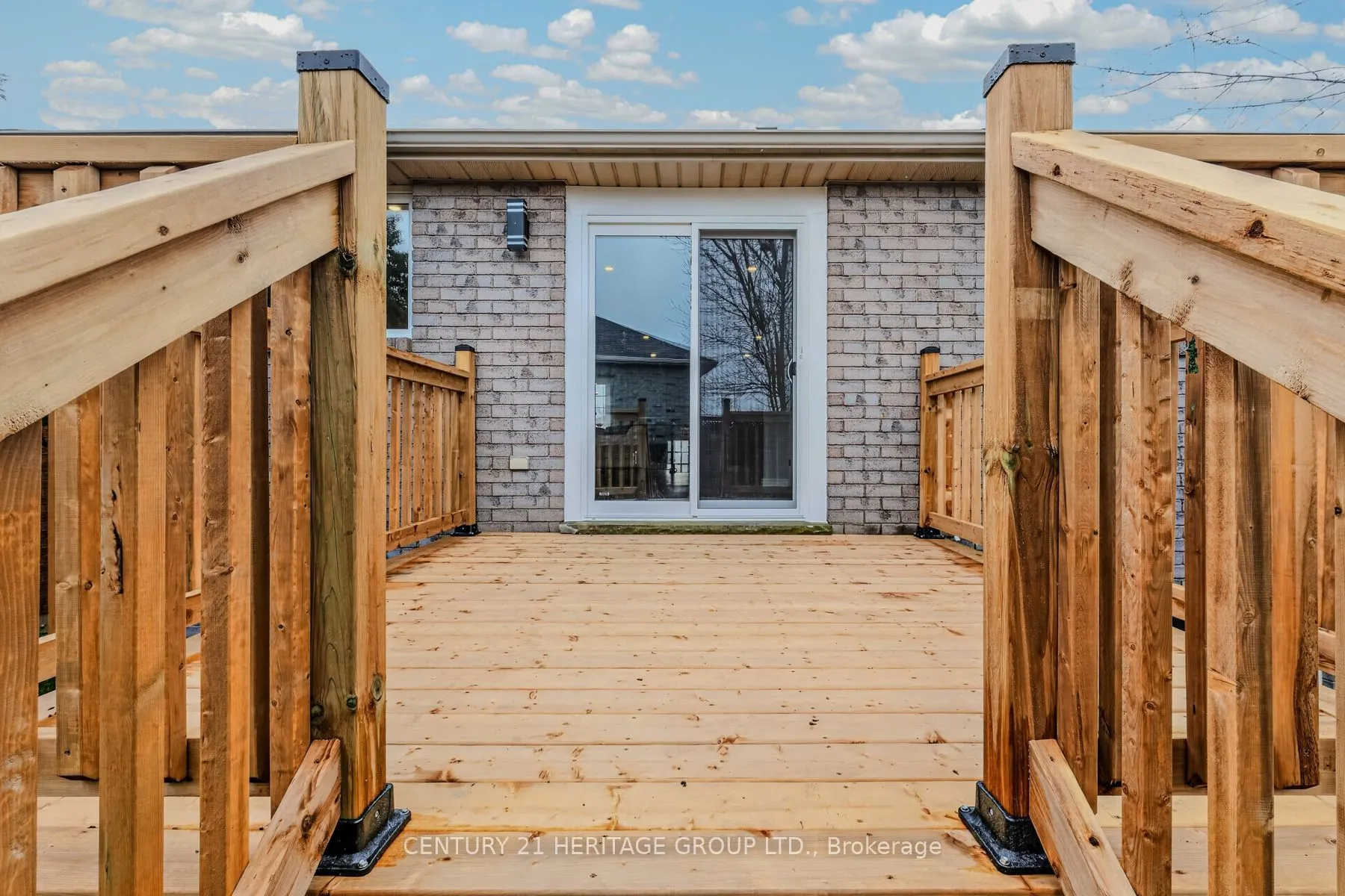 4 Dowden Avenue