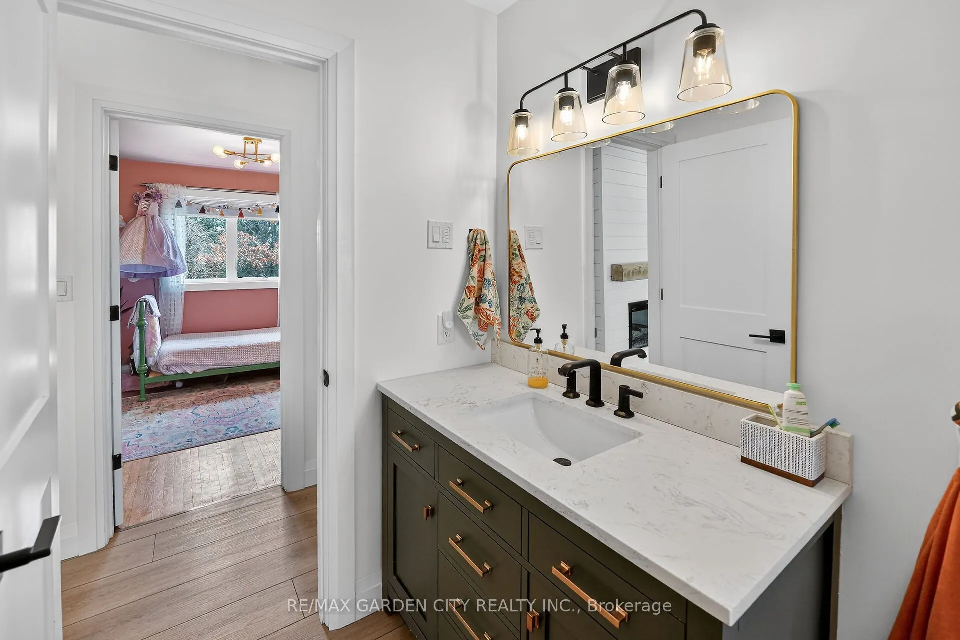 377 Canboro Road