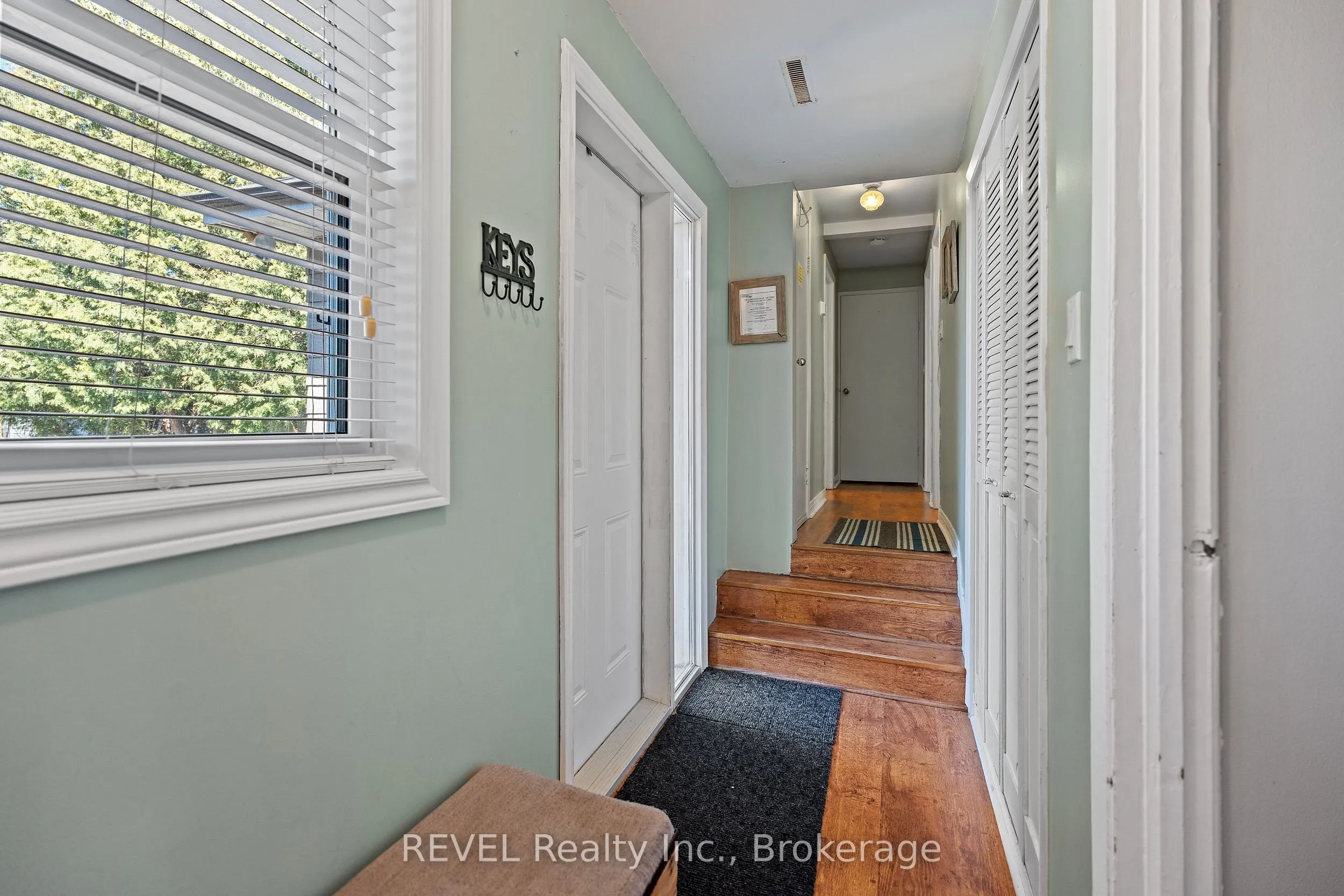 639 Penner Street