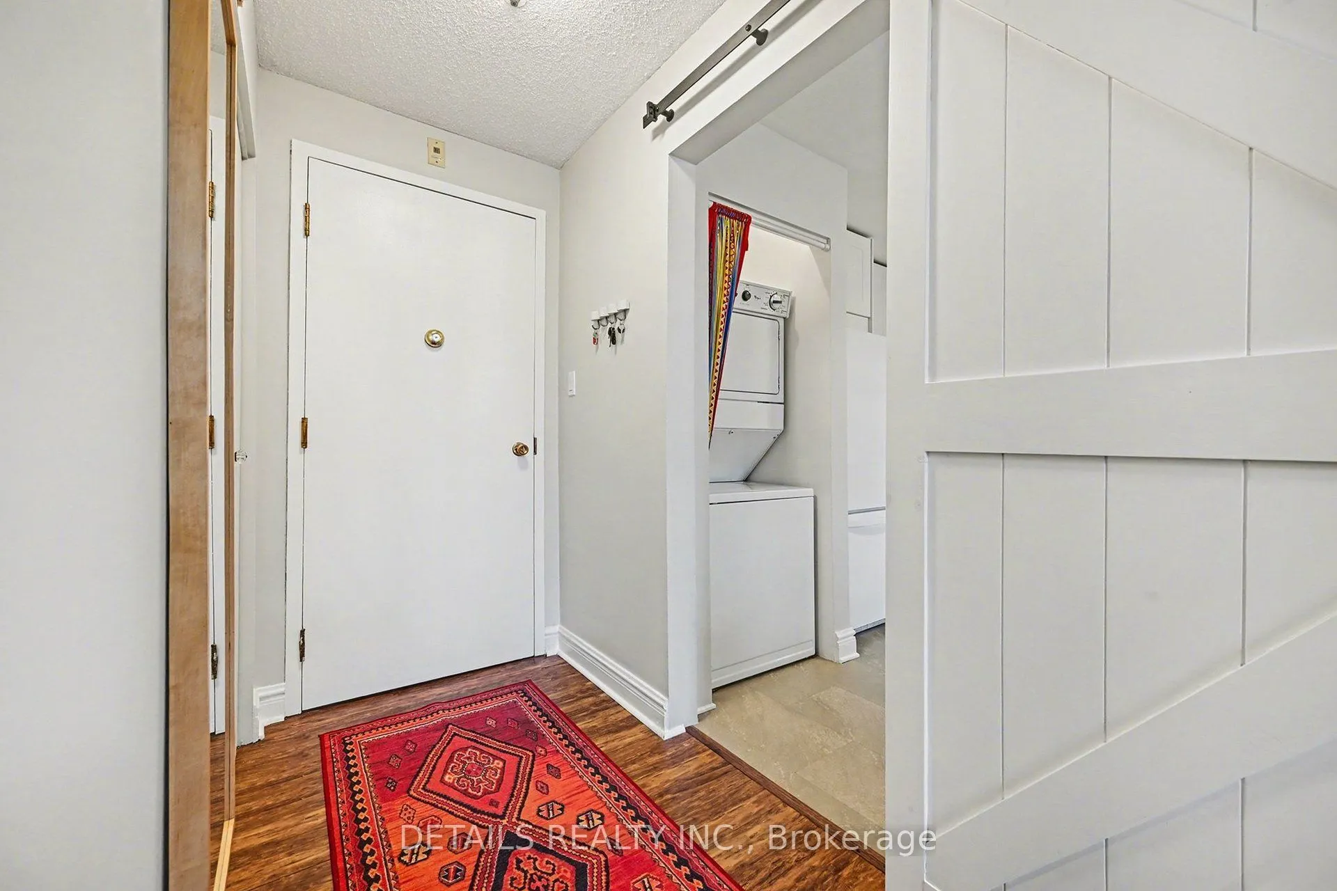 1 Rosamond Street E #311