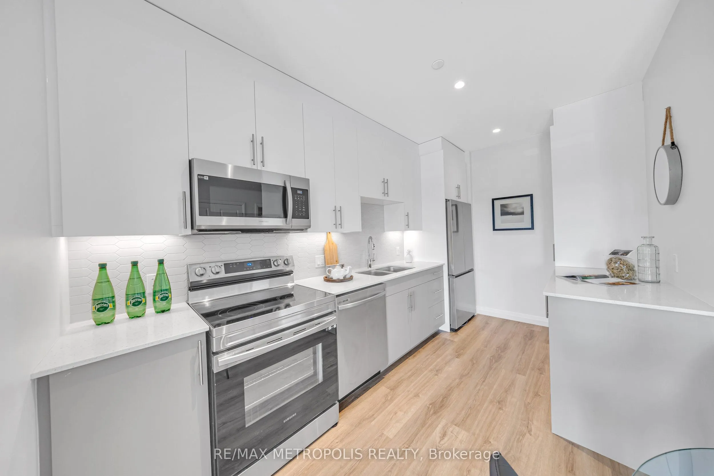 525 New Dundee Road #322