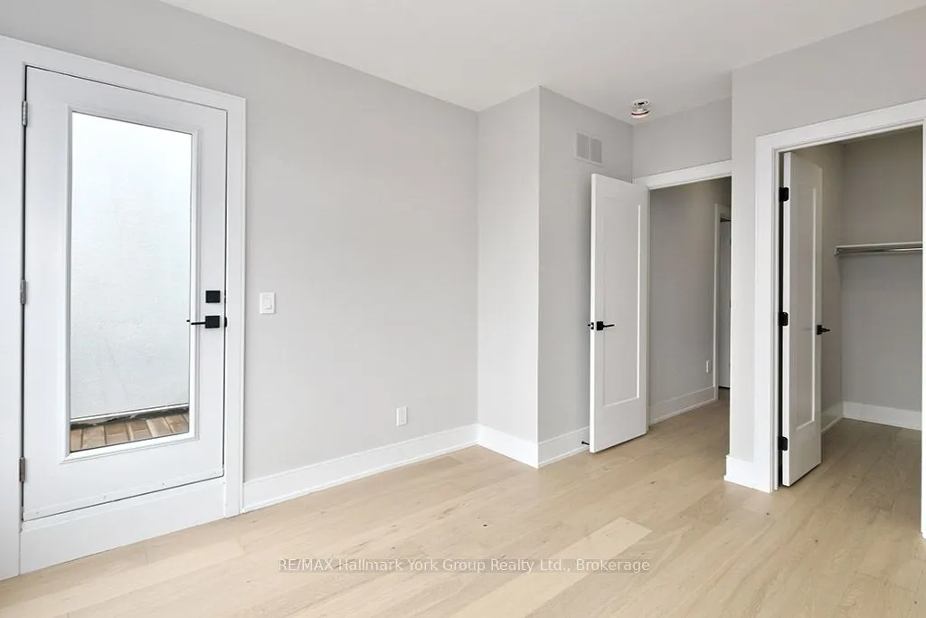 11 WATERVIEW Lane