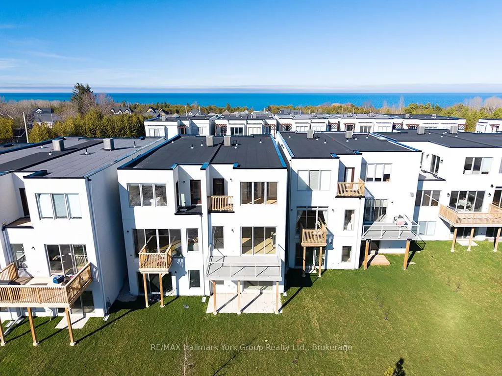 11 WATERVIEW Lane