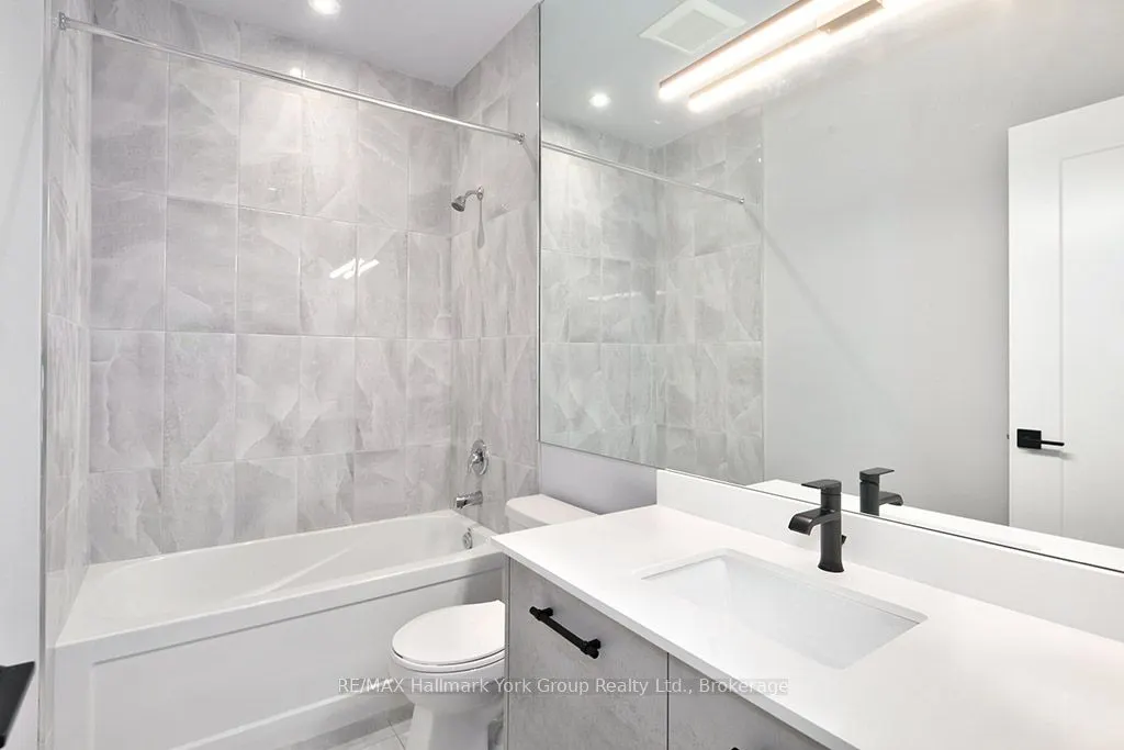 11 WATERVIEW Lane