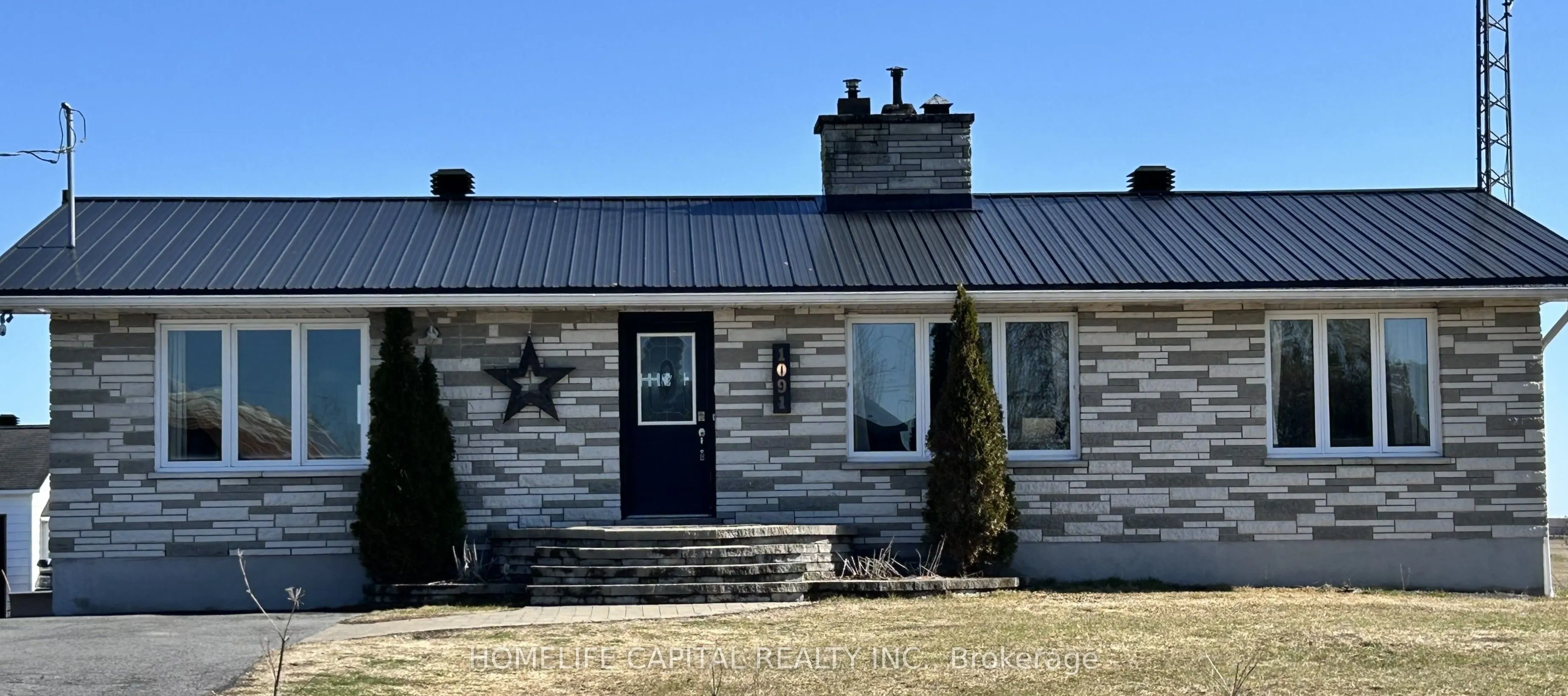 1091 County Rd 15 Road