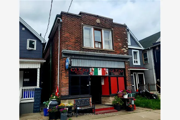 197 Sherman Avenue N