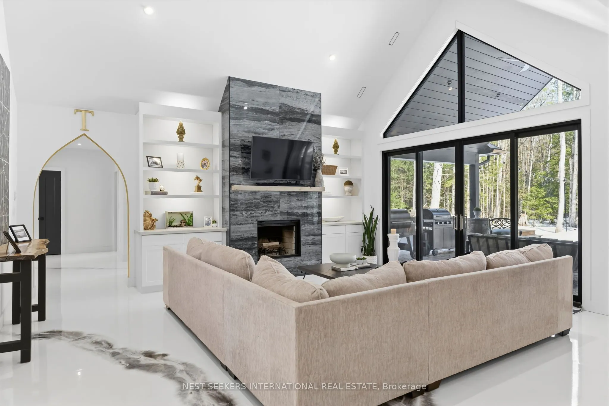 1017 Davis Drive