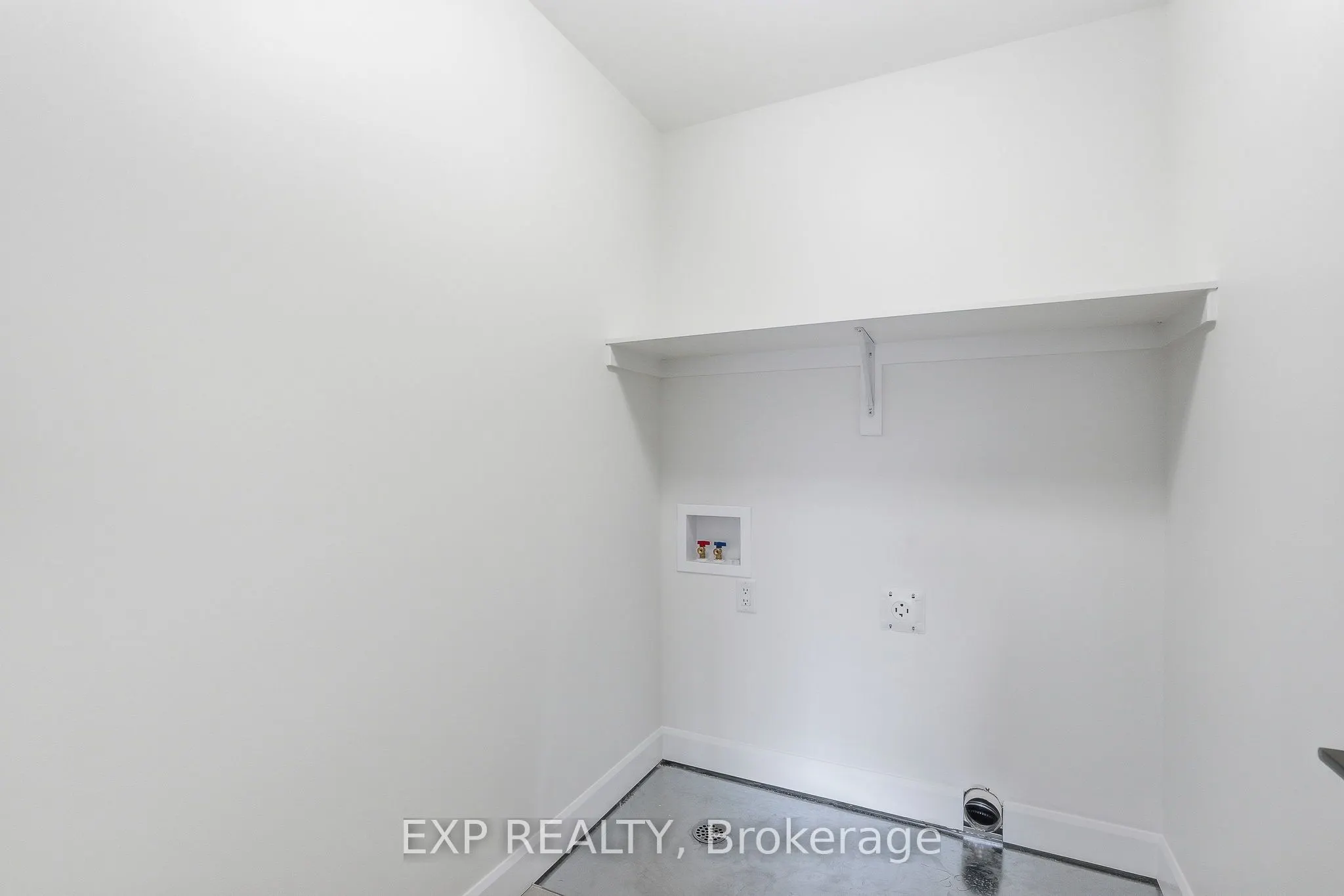 123 Lorie Street