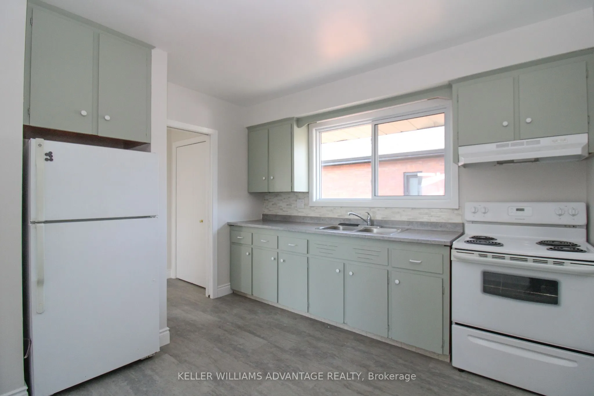 506 SHERBROOKE Street #Upper