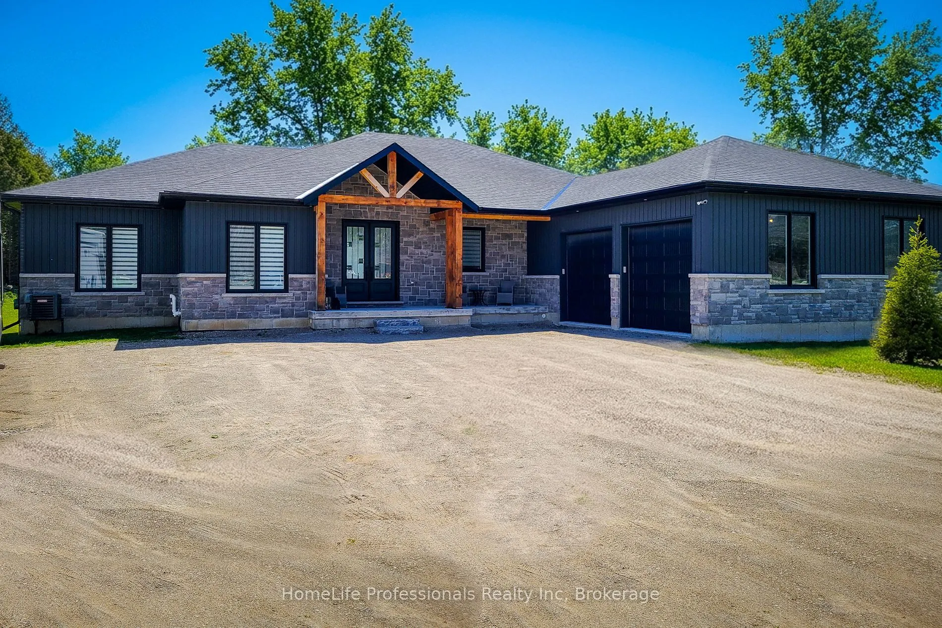 1266 Colborne Street W