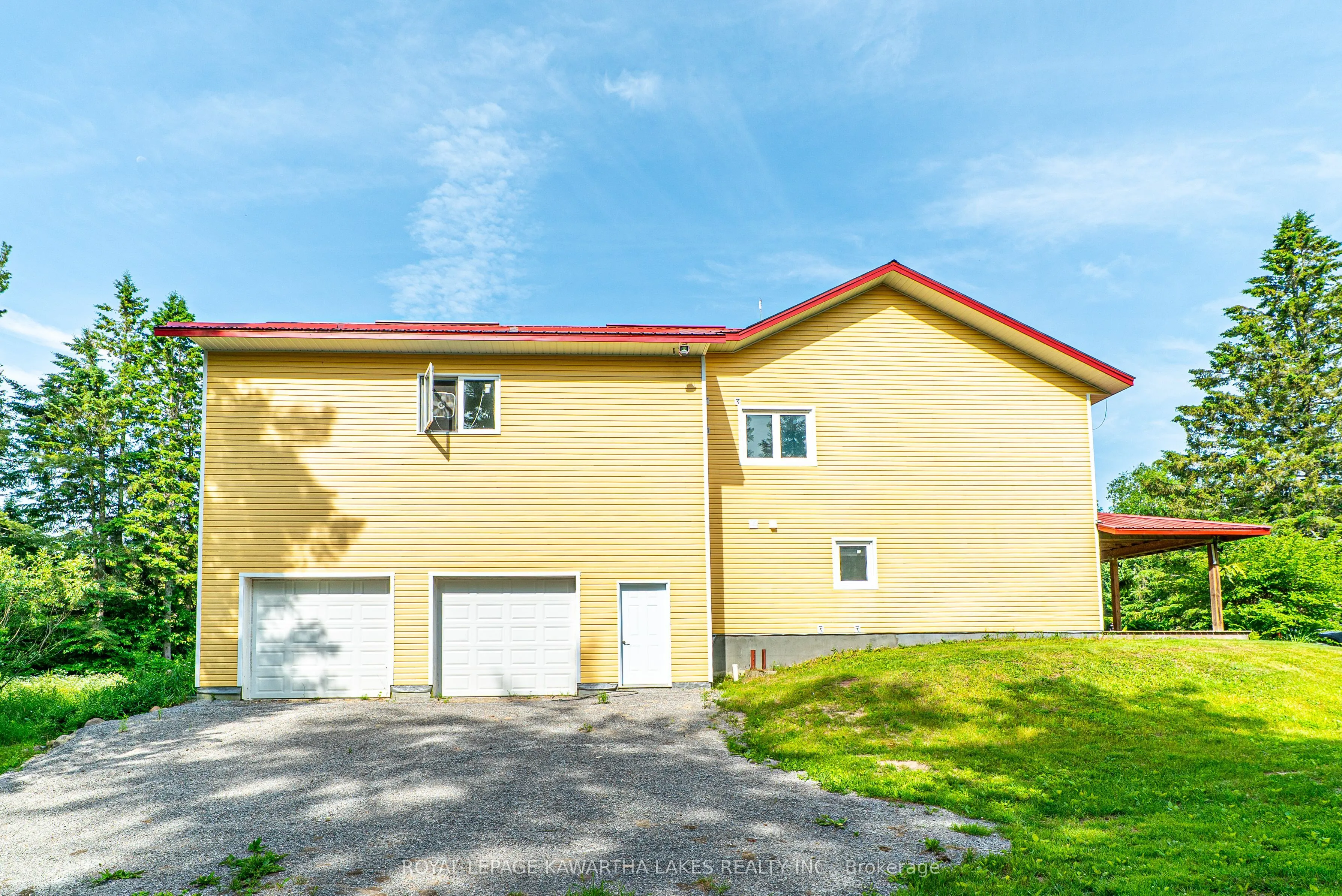 1752 Highway 35 S