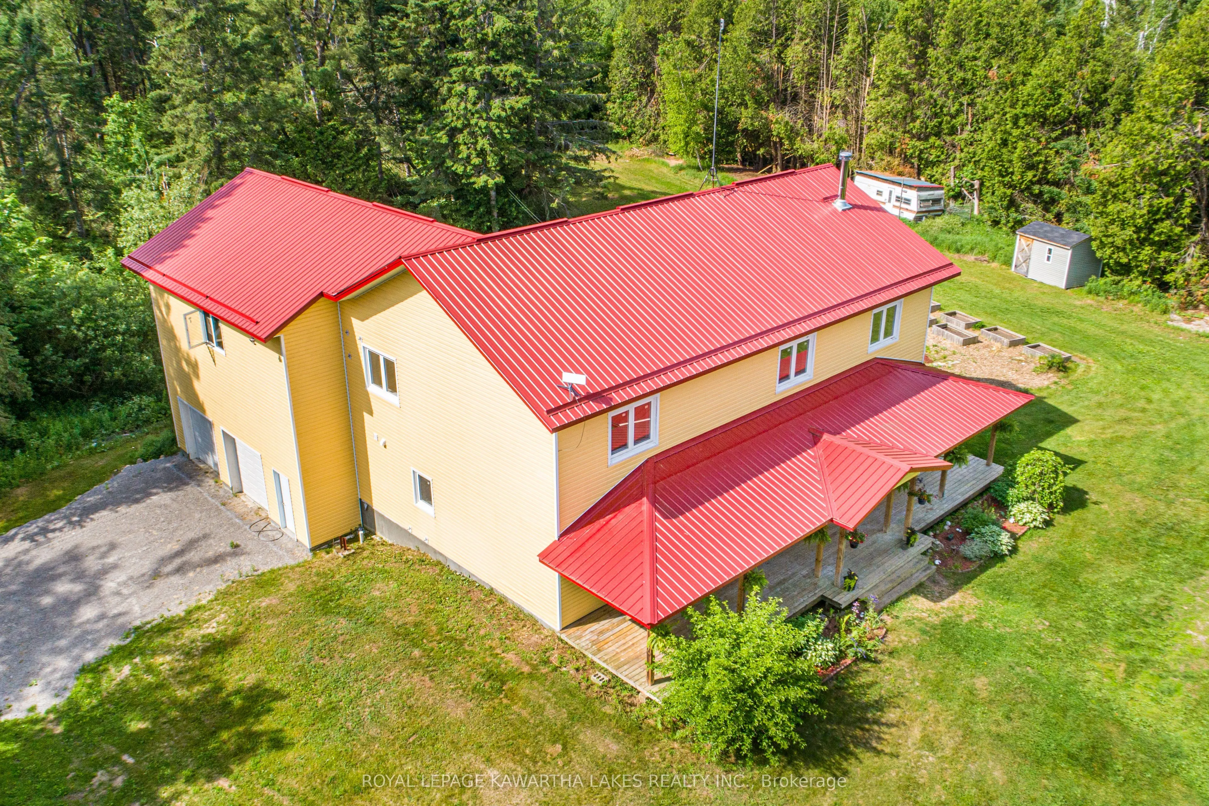 1752 Highway 35 S