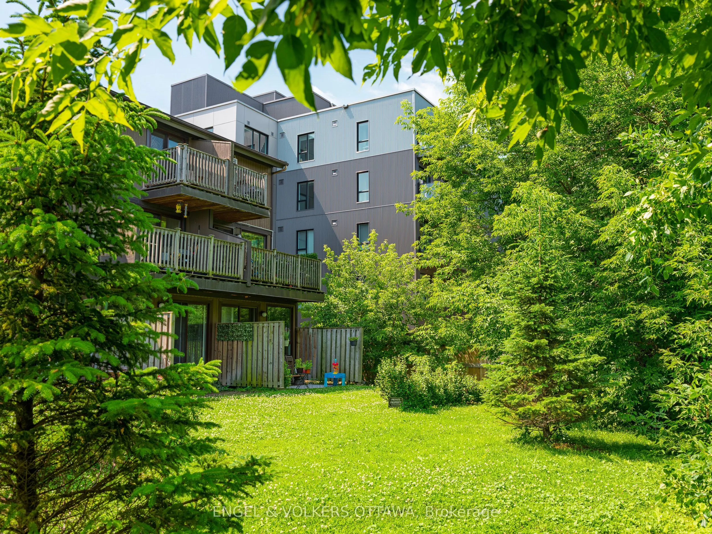 35 Robinson Avenue #B