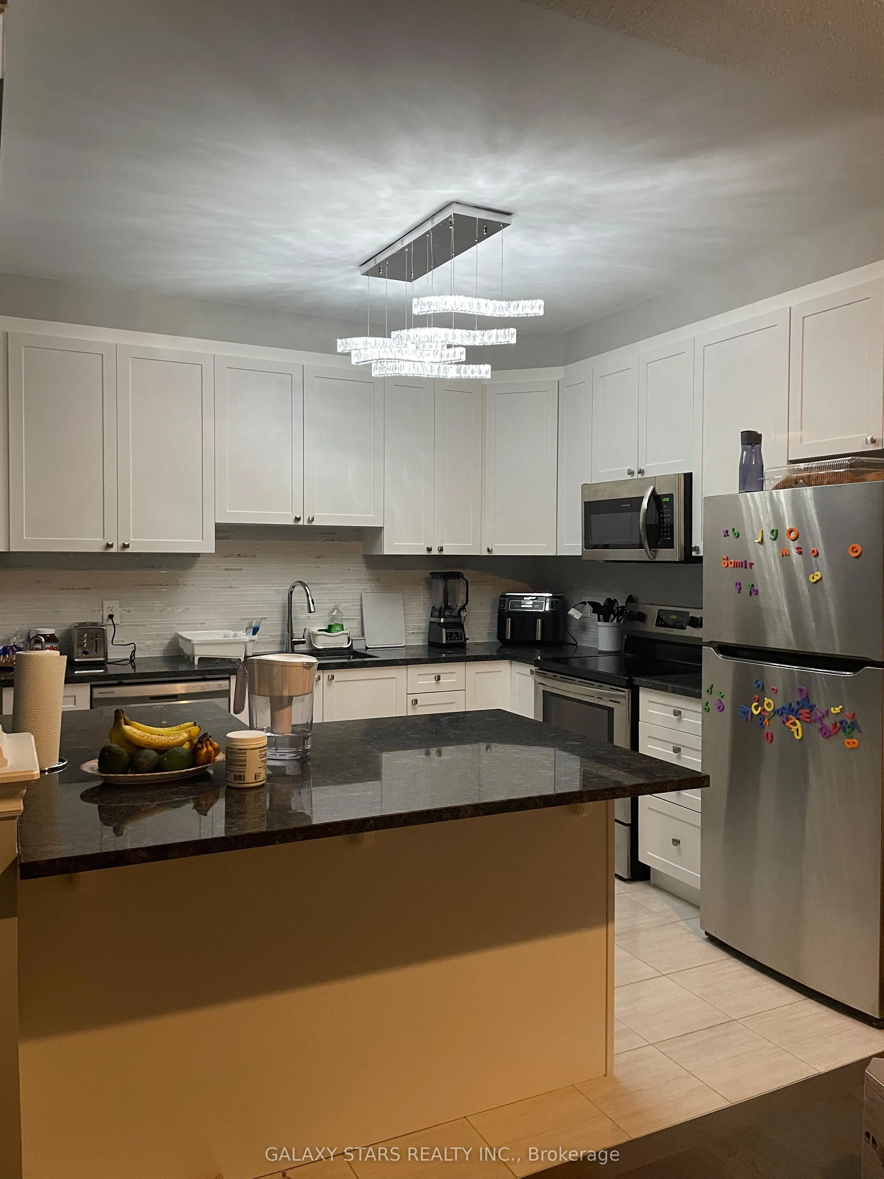 327 Aphelion Crescent
