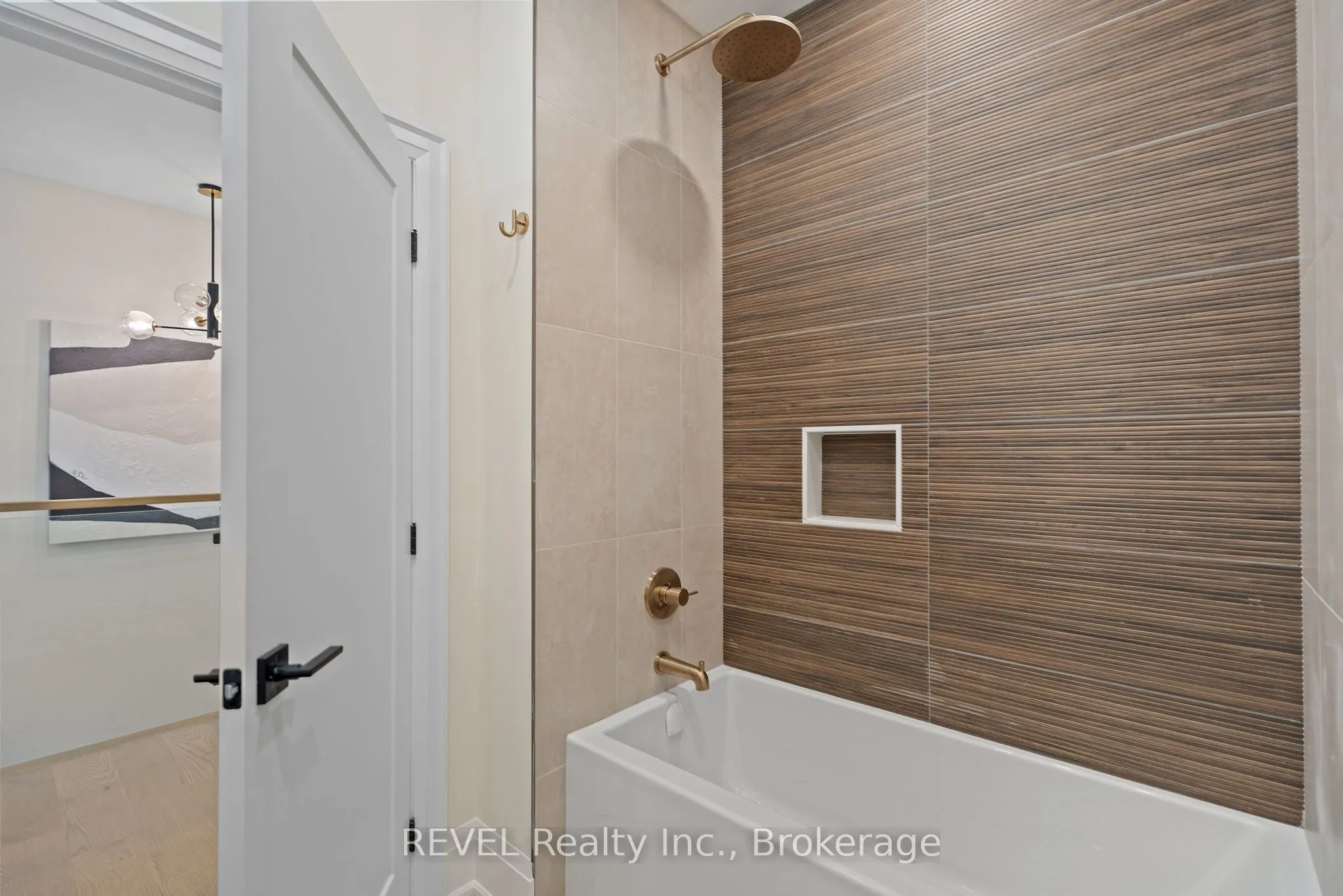 11 Accursi Crescent