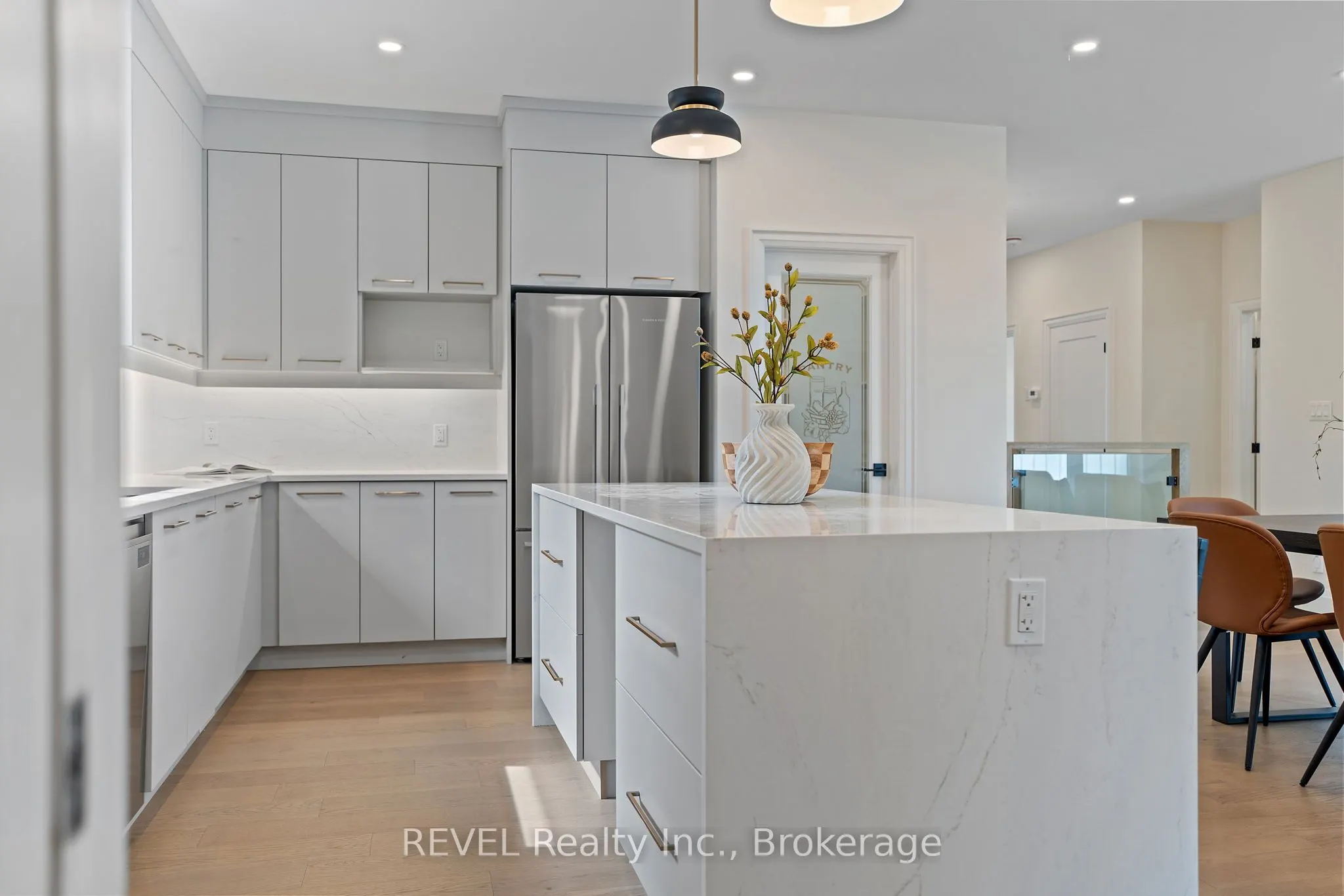 11 Accursi Crescent
