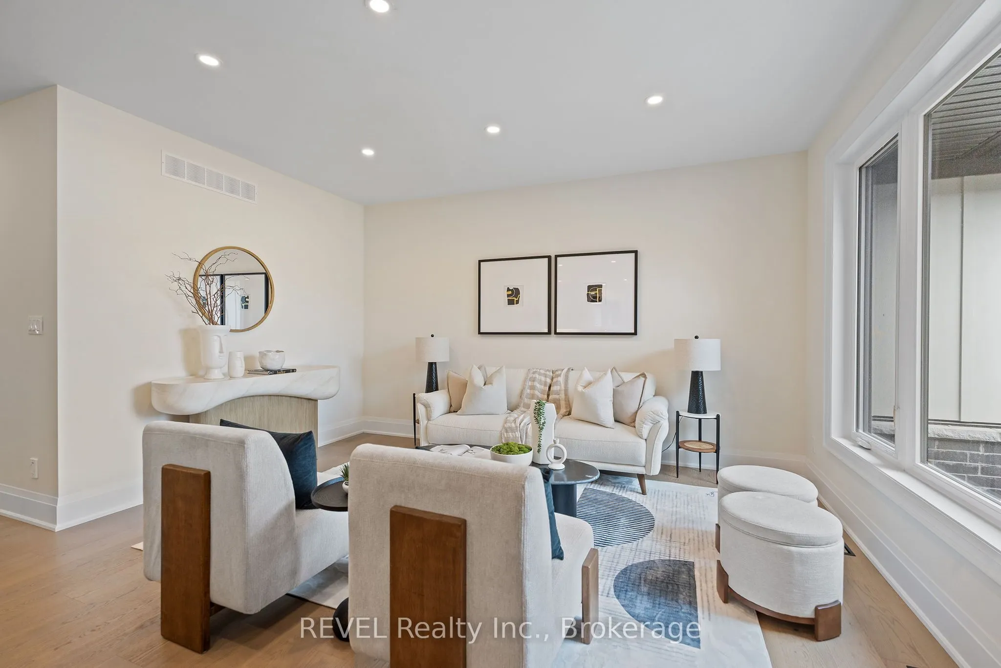 11 Accursi Crescent