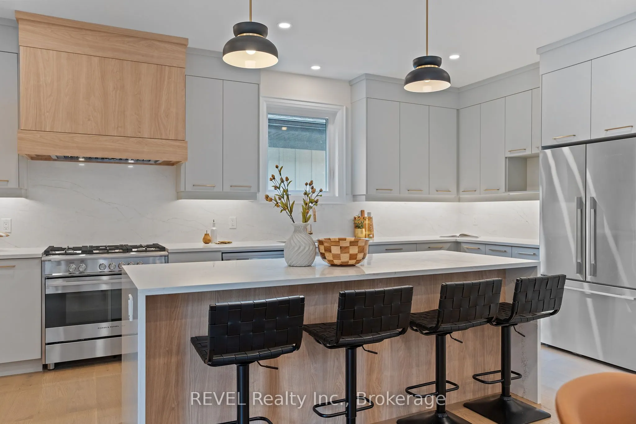 11 Accursi Crescent