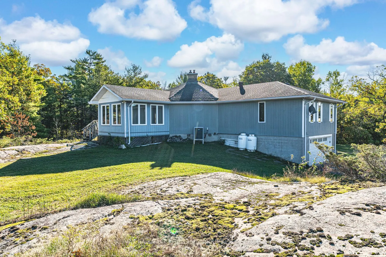 1564 Honey Harbour Road