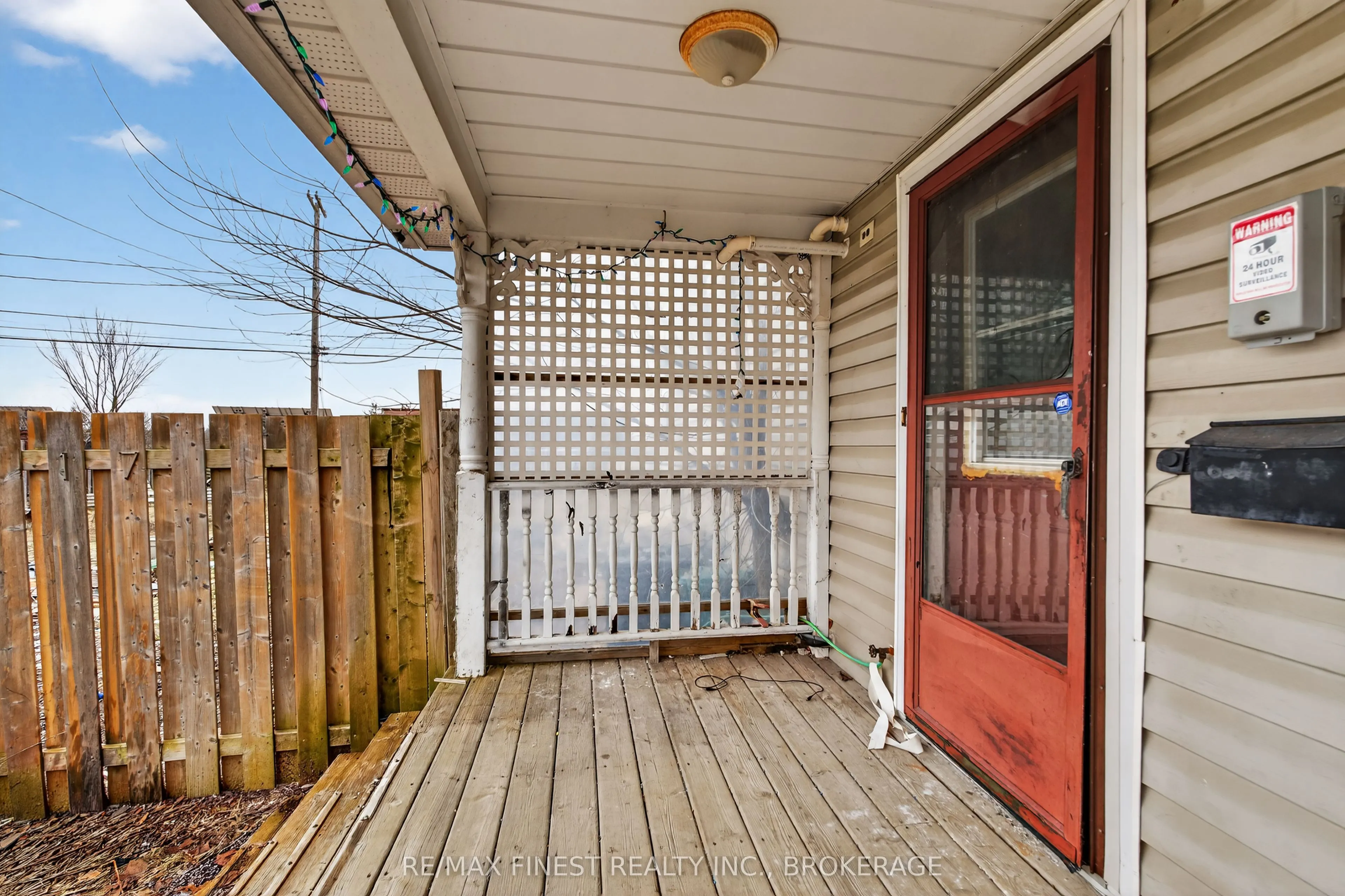 17 London Avenue