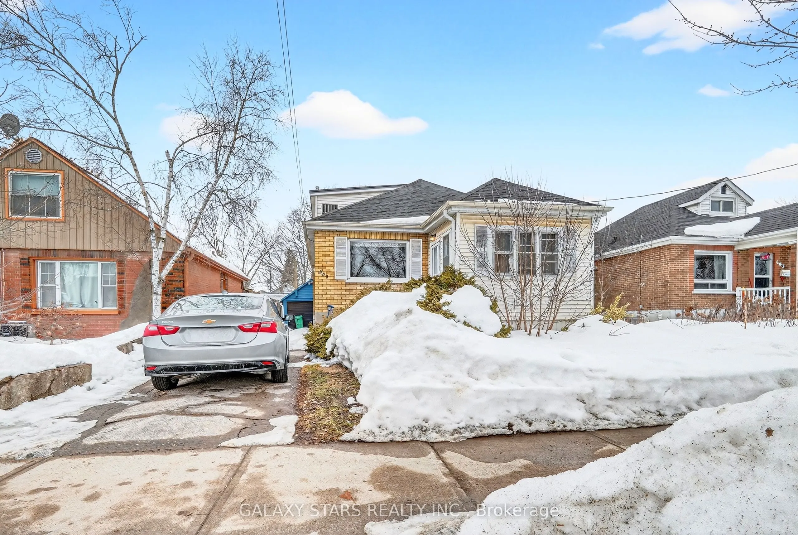599 Donegal Street