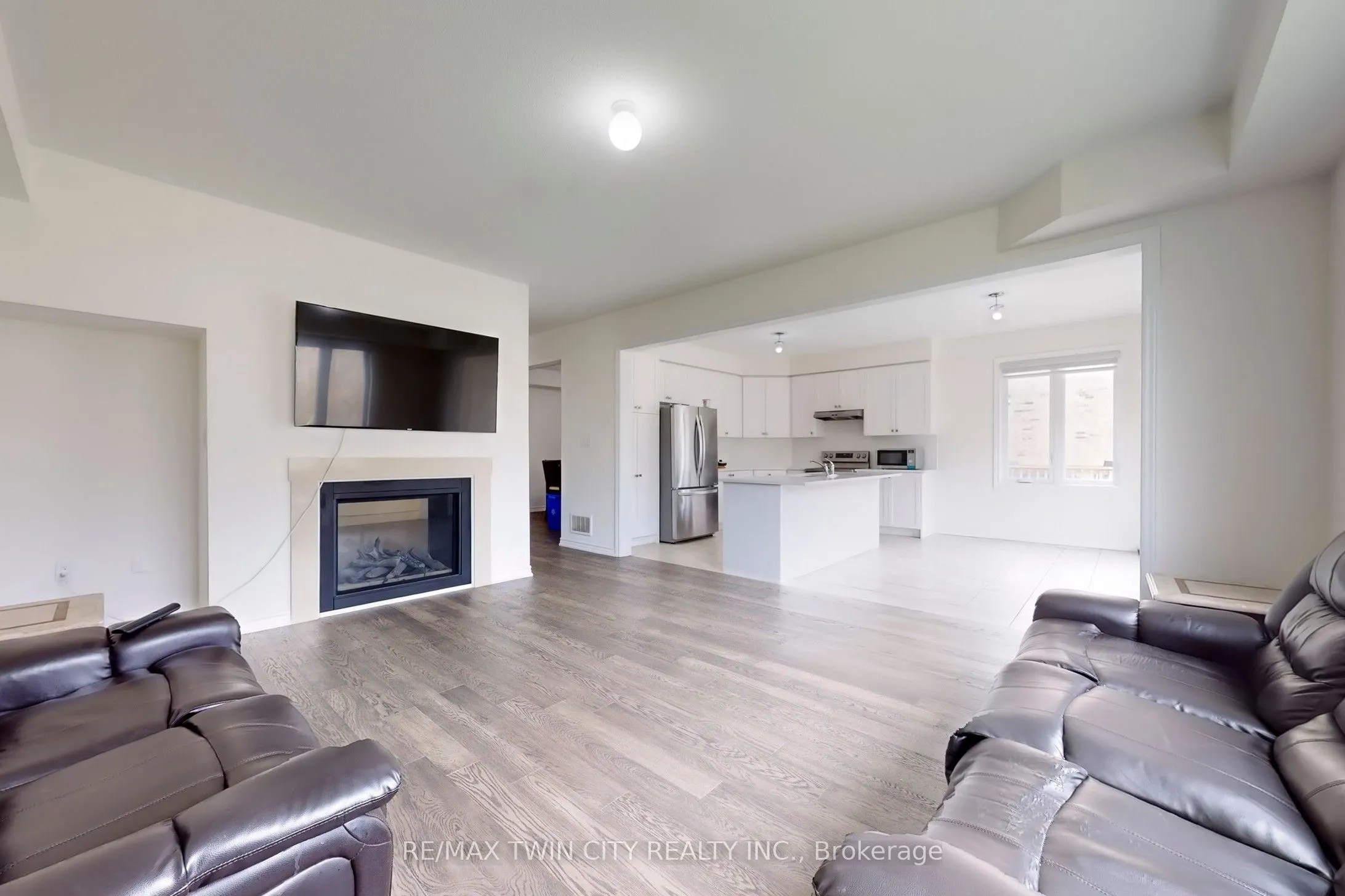 630 Lemay Grove