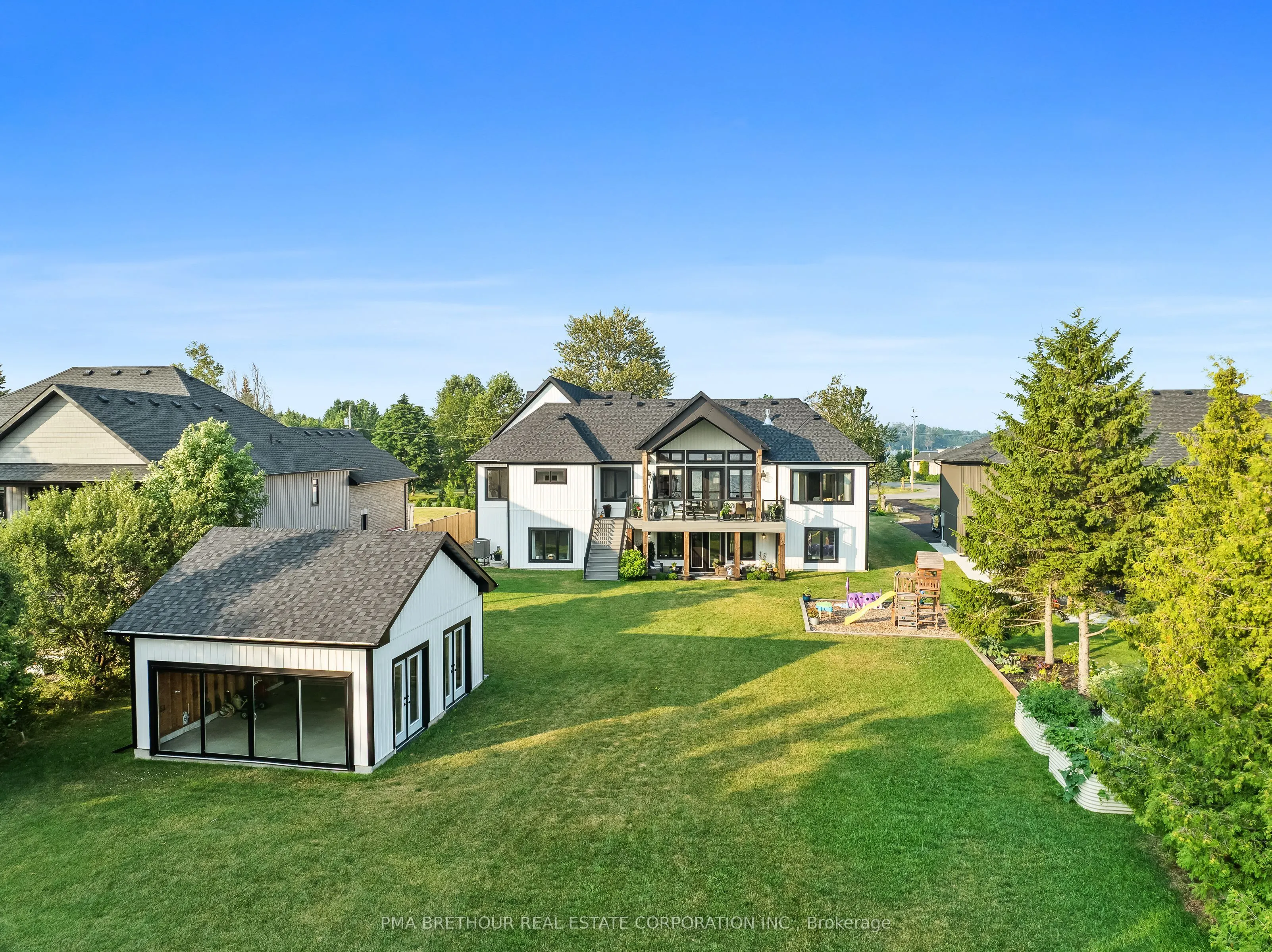 48 Pleasant View Crescent