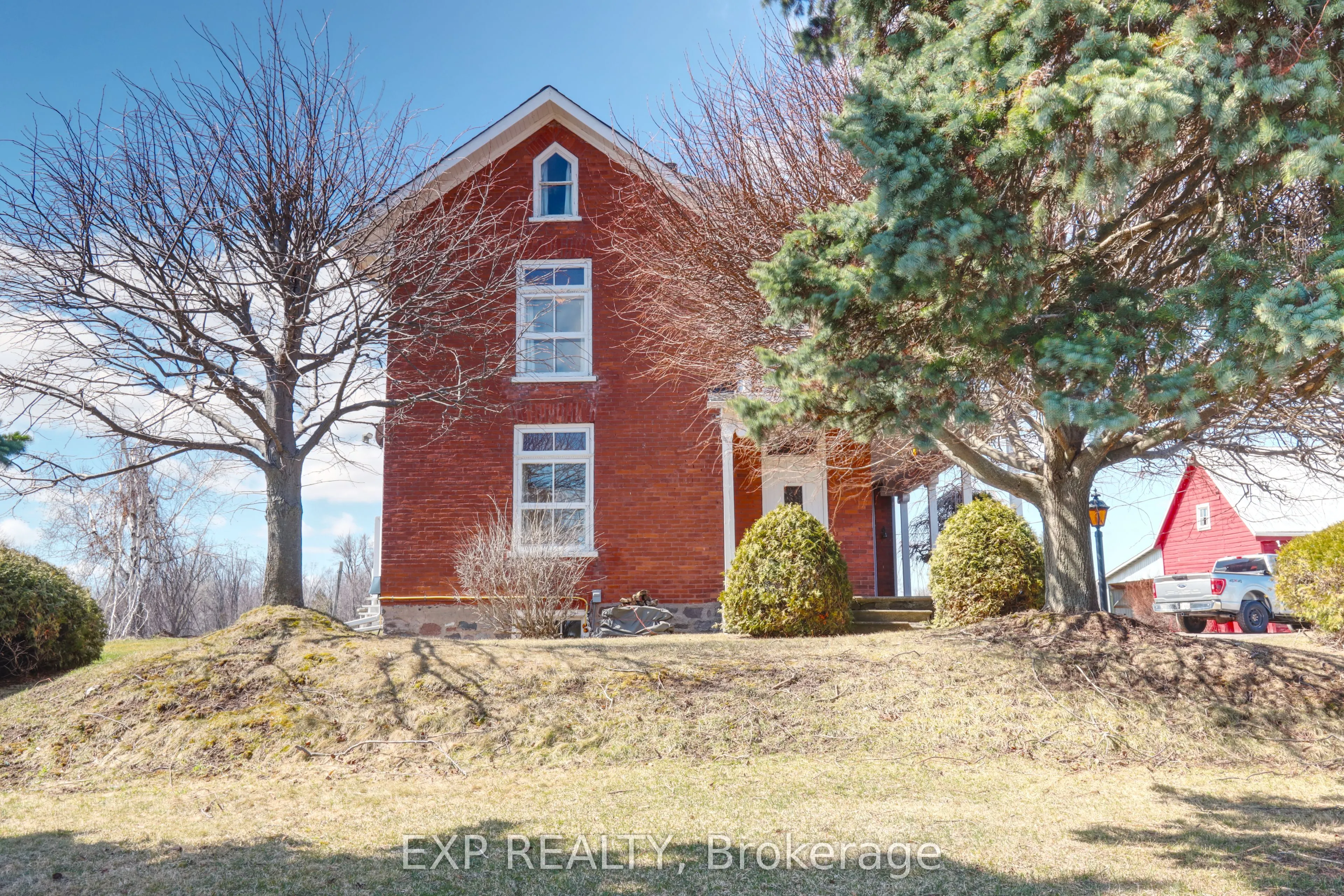 840 McGregor Bay Road