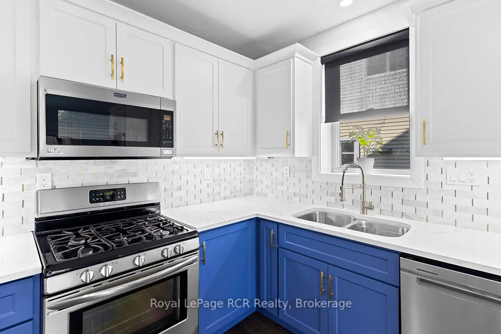 144 LOUCKS Lane