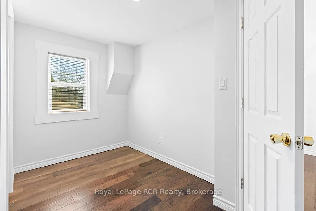 144 LOUCKS Lane