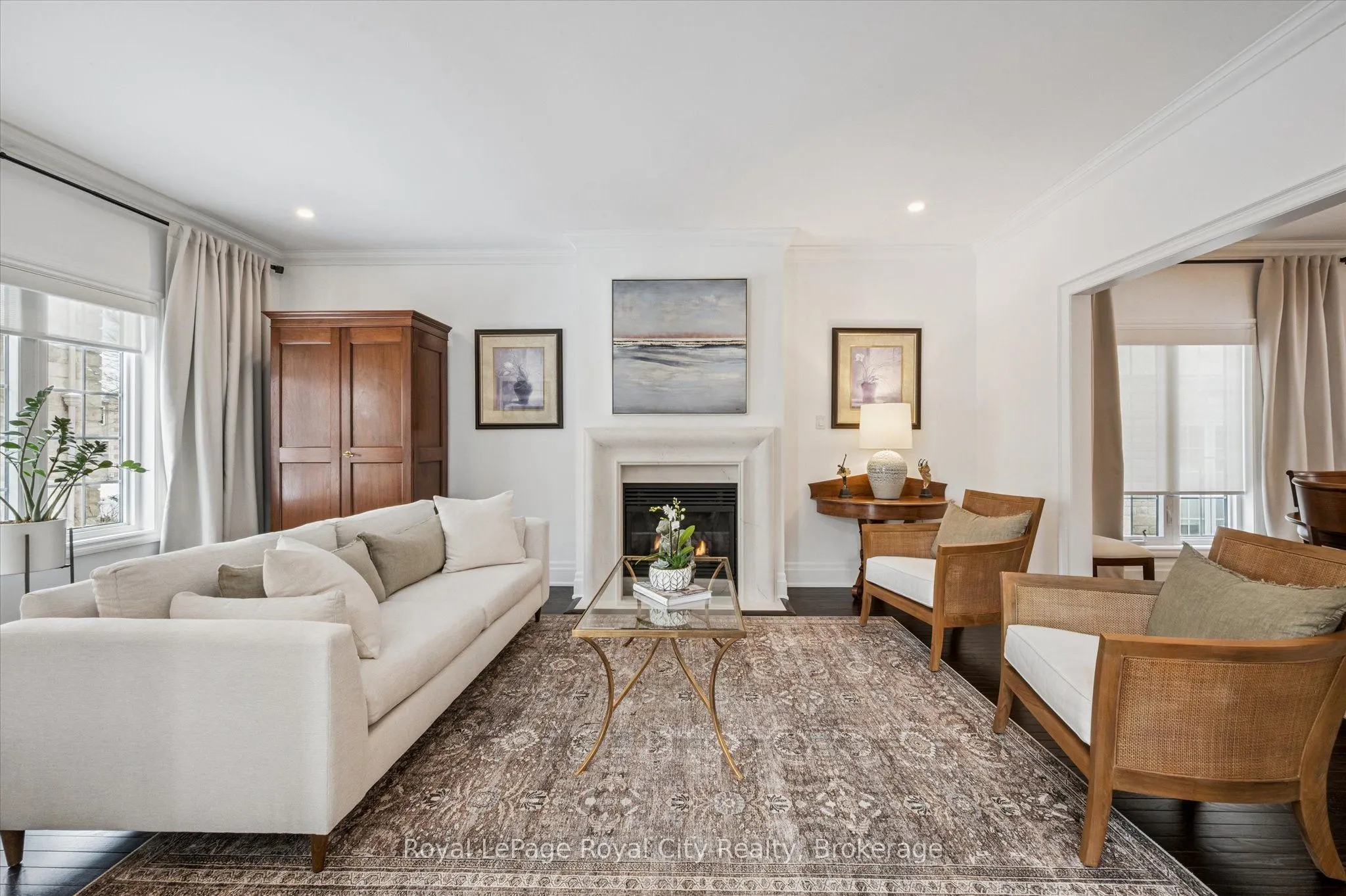 25 MANOR PARK Crescent #11
