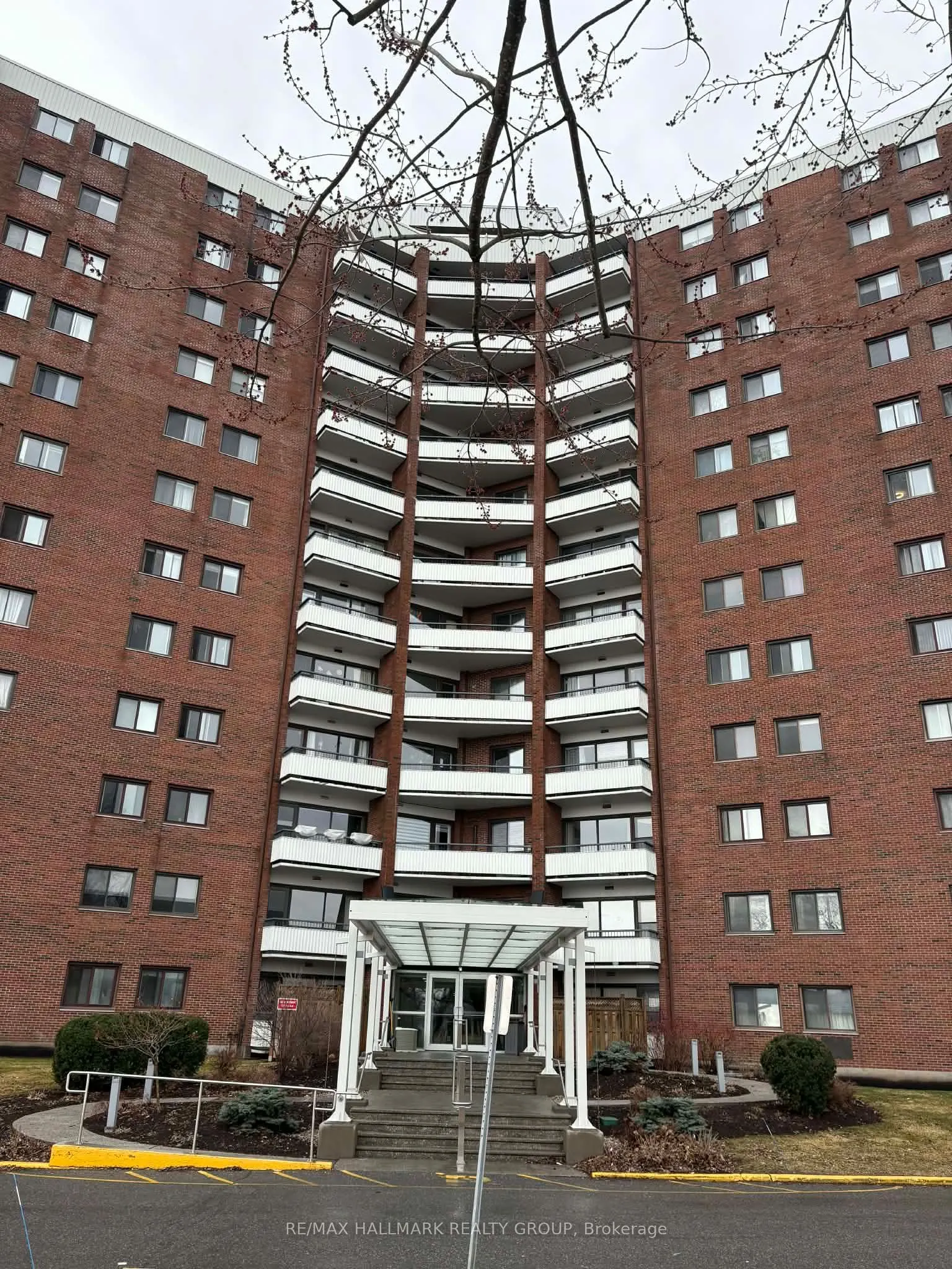 20 Chesterton Drive #1217