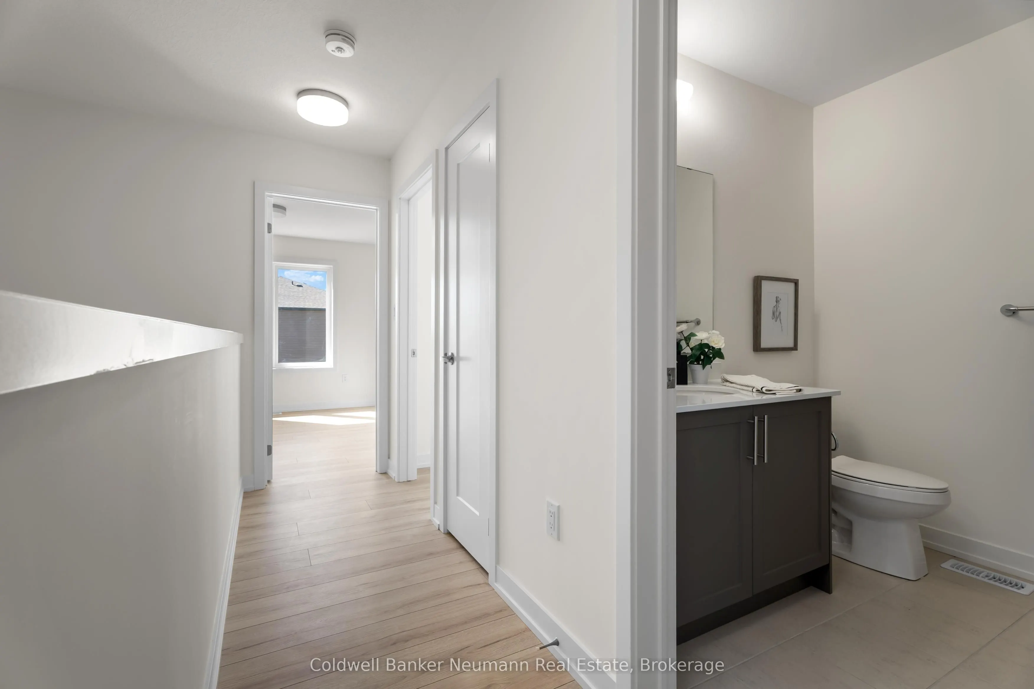 940 St David Street N #51