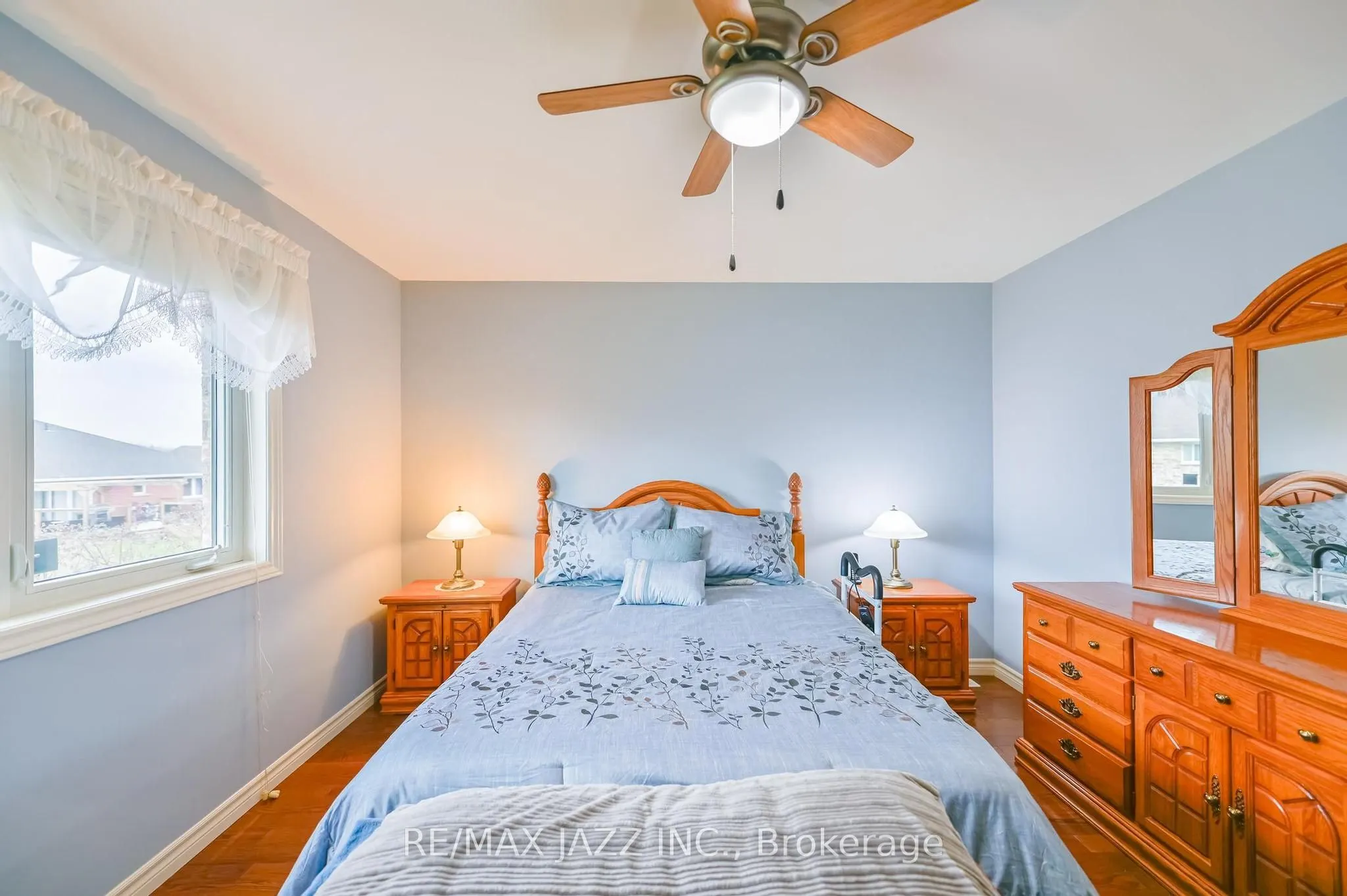 33 Ashwood Crescent
