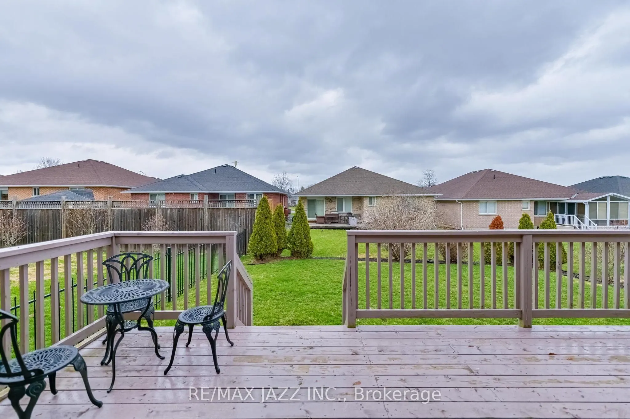 33 Ashwood Crescent