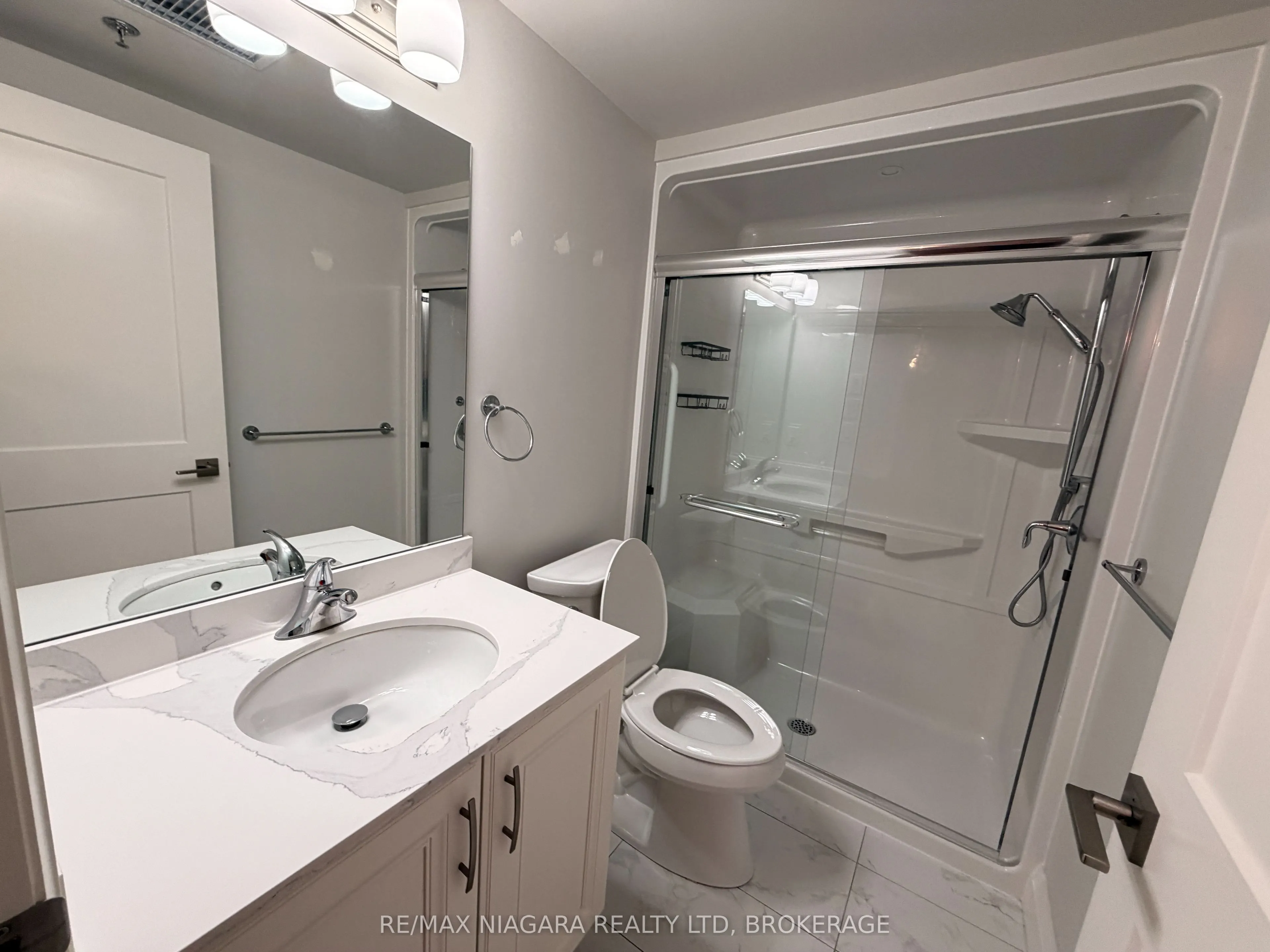 5698 Main Street #814
