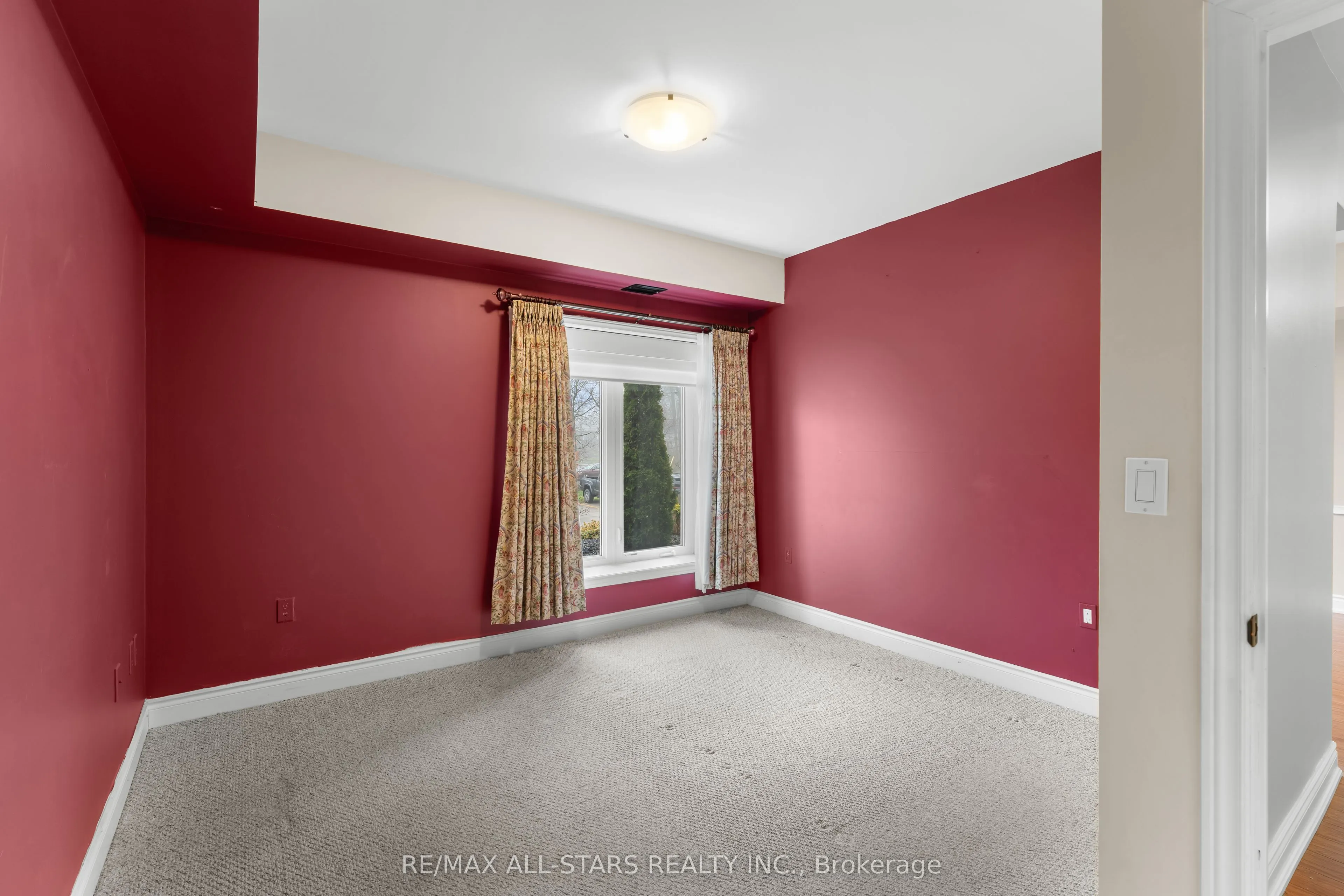 94 Francis Street W #104