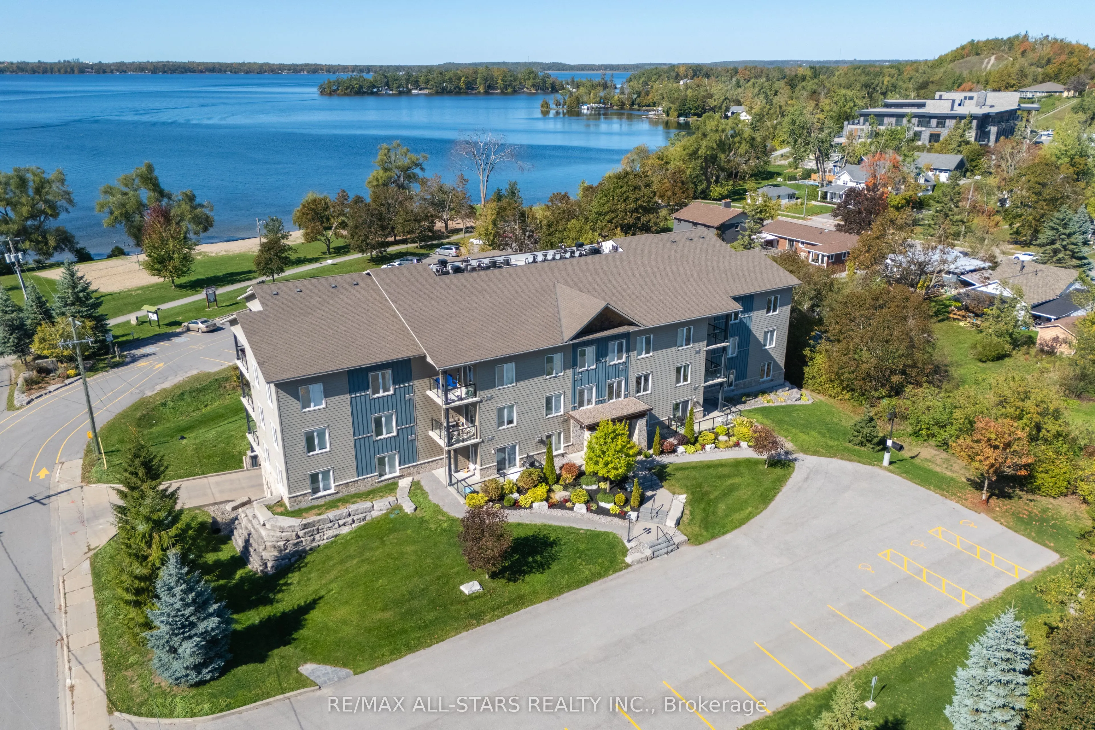 94 Francis Street W #104