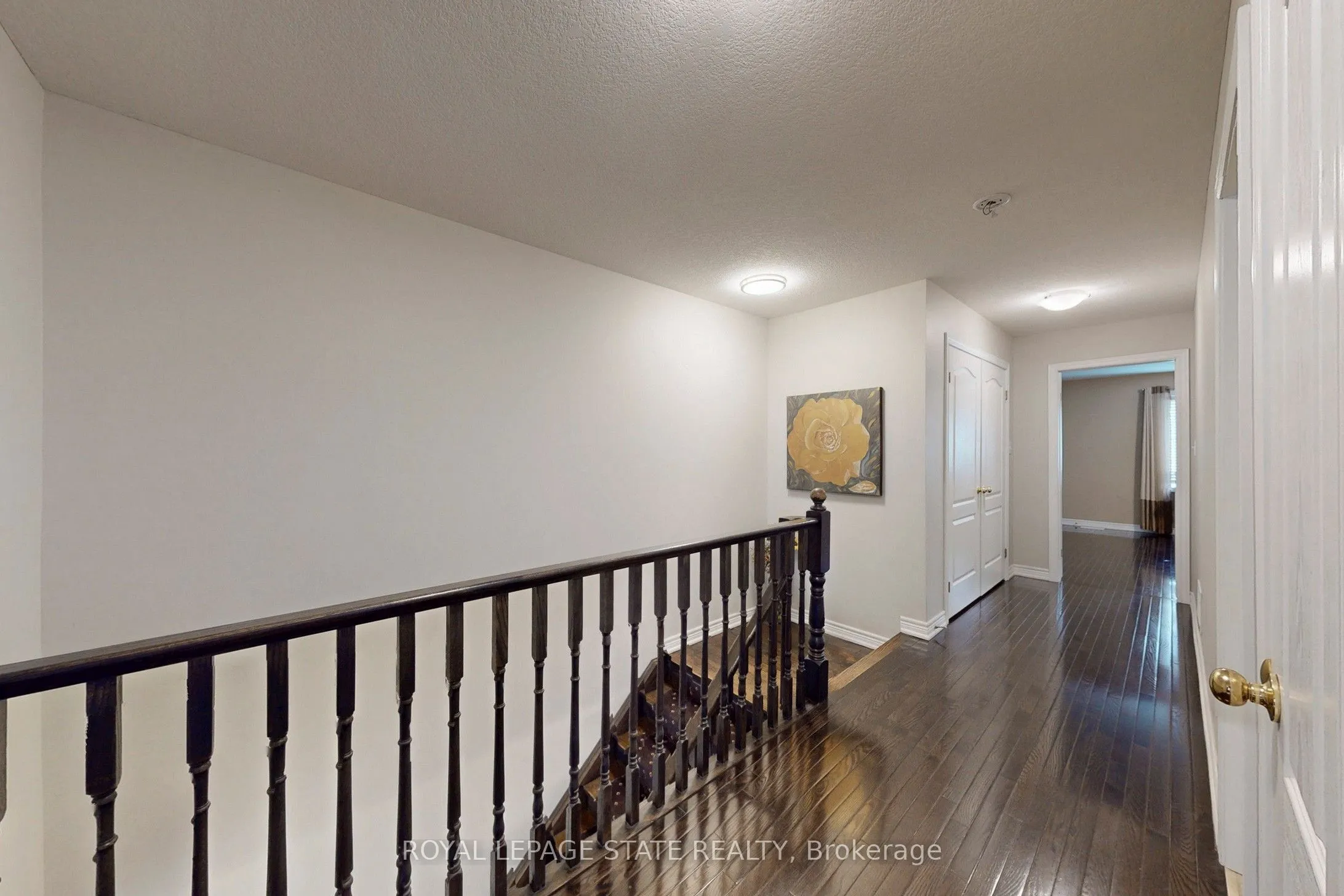 34 Forest Valley Crescent #15