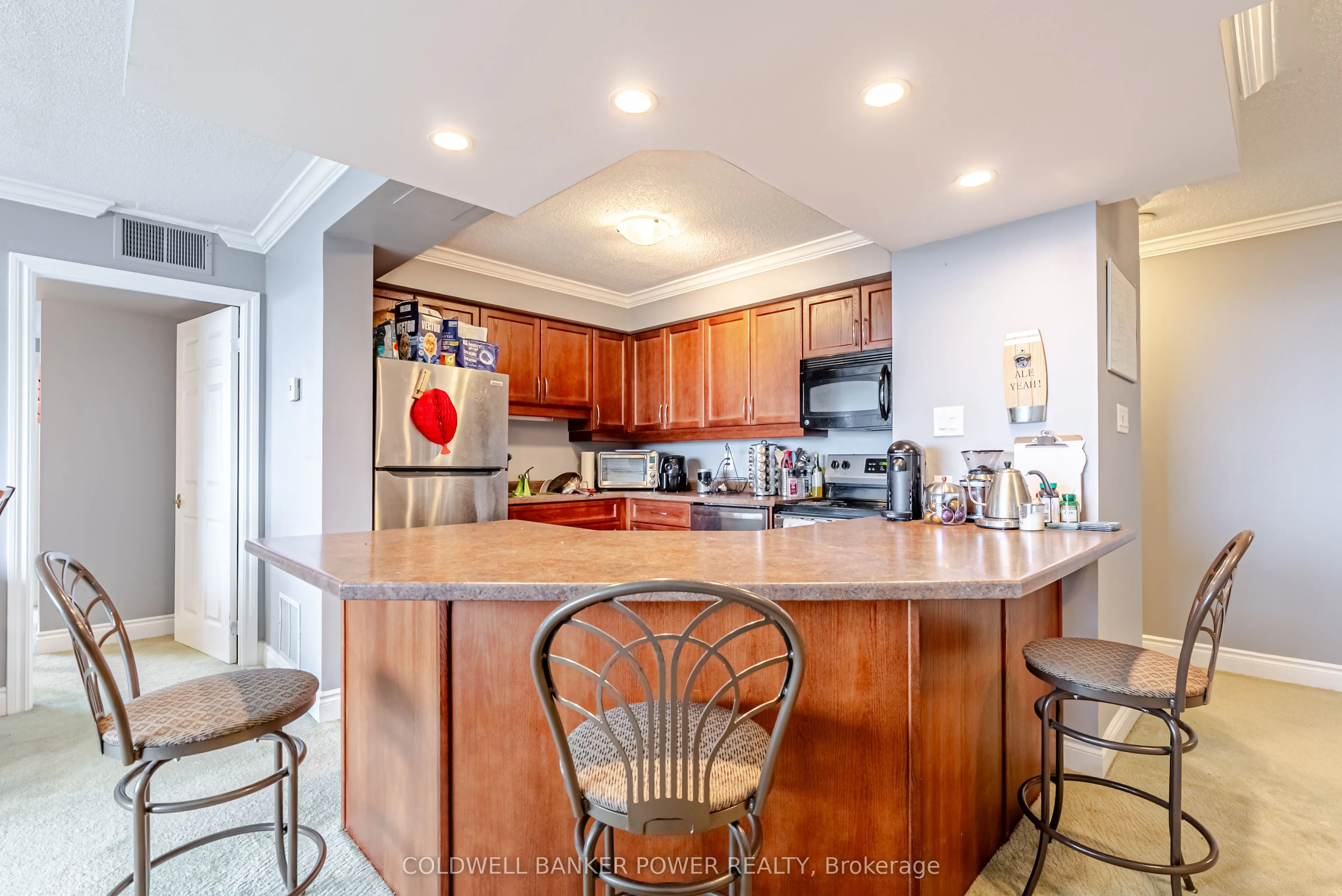 695 Richmond Street #1705