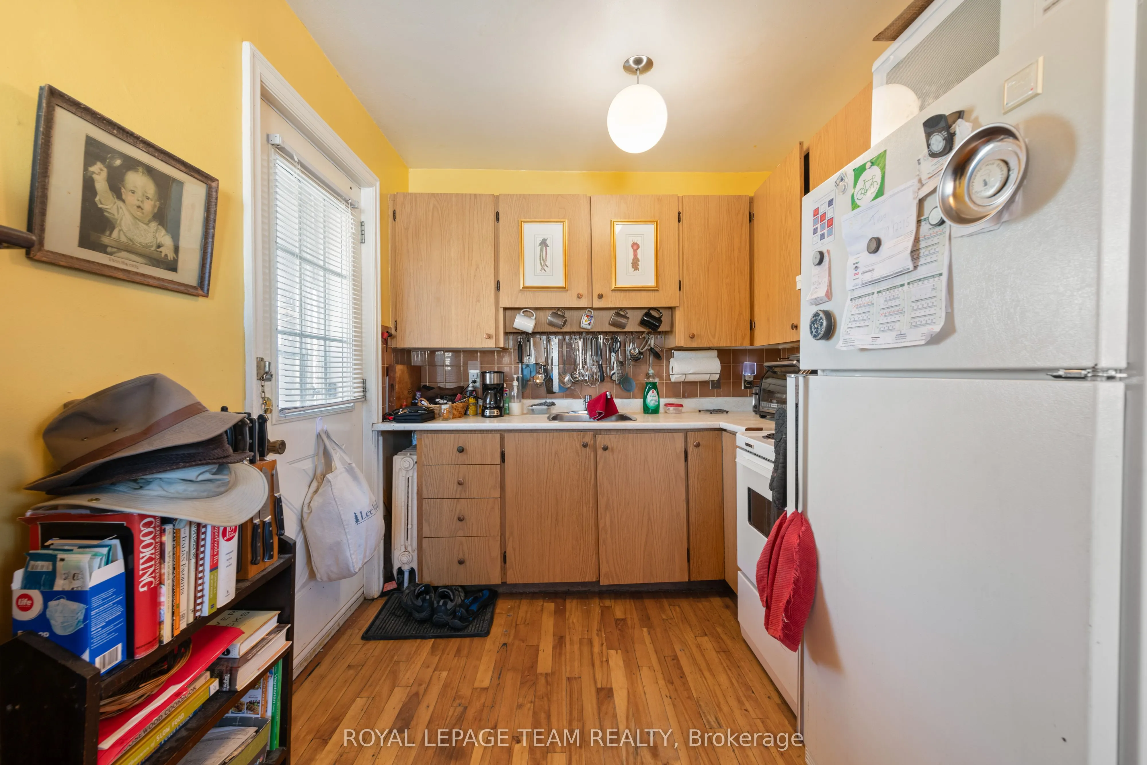 213 Desrosiers Street