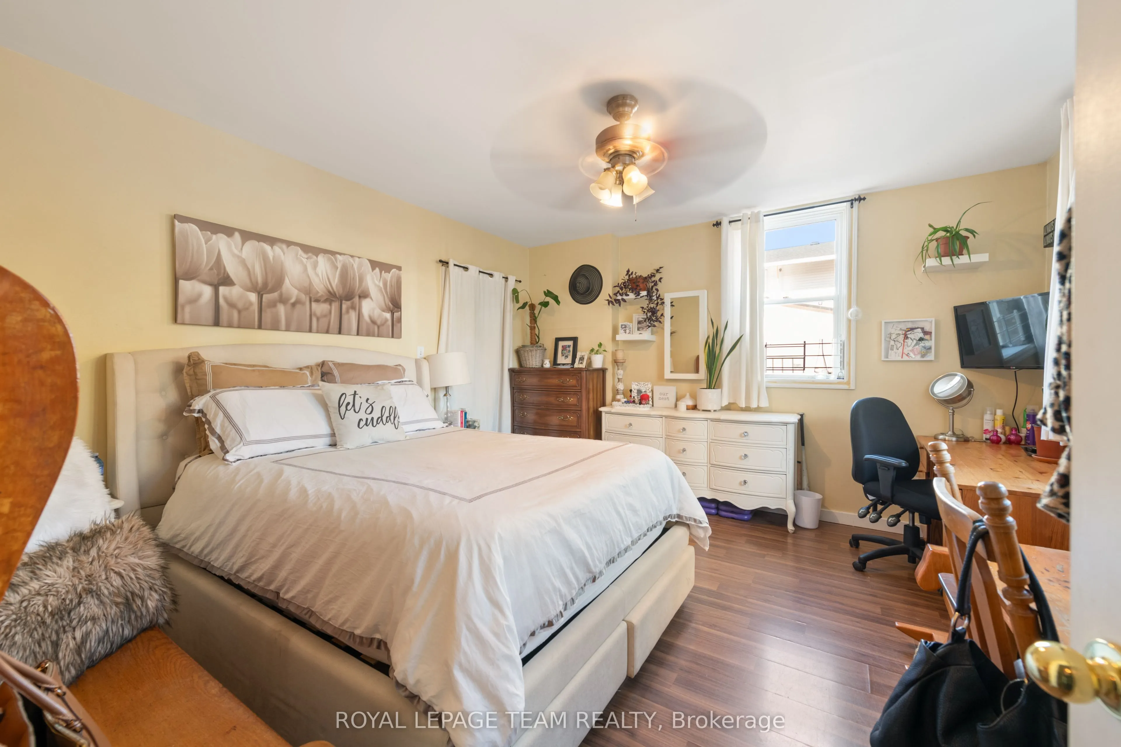 213 Desrosiers Street