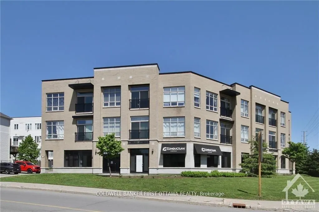 500 CLARIDGE Drive #205