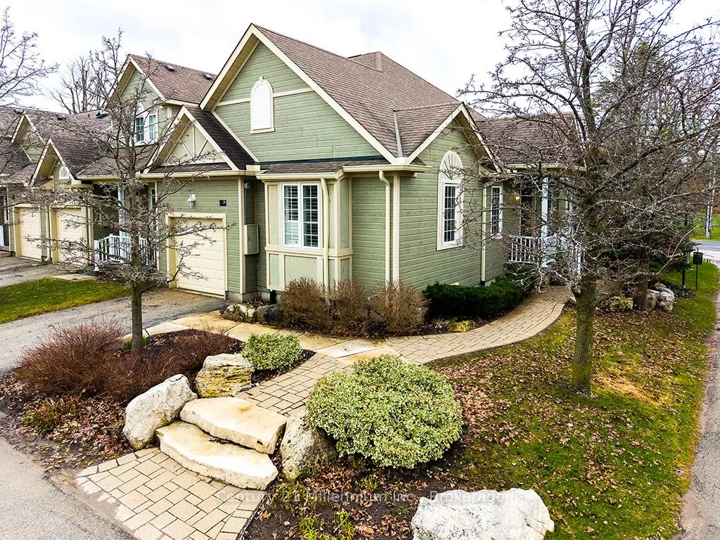 110 Napier Street W #28