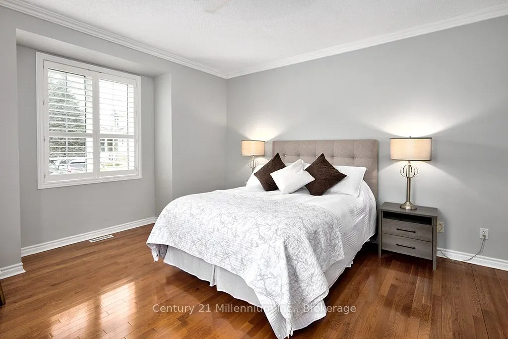 110 Napier Street W #28