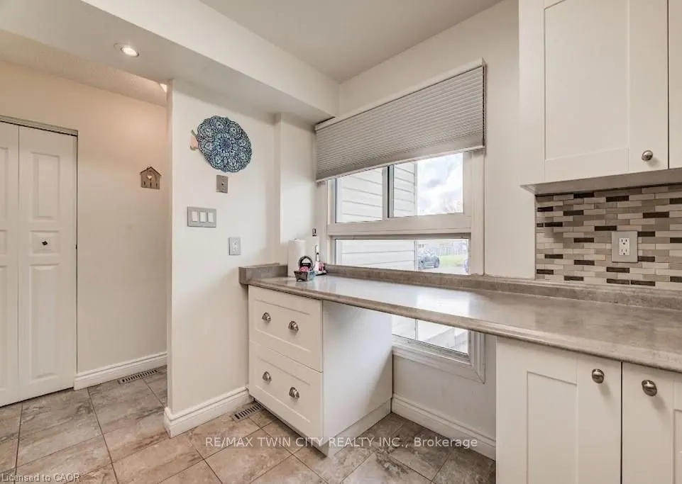 15 GREEN VALLEY Drive #27